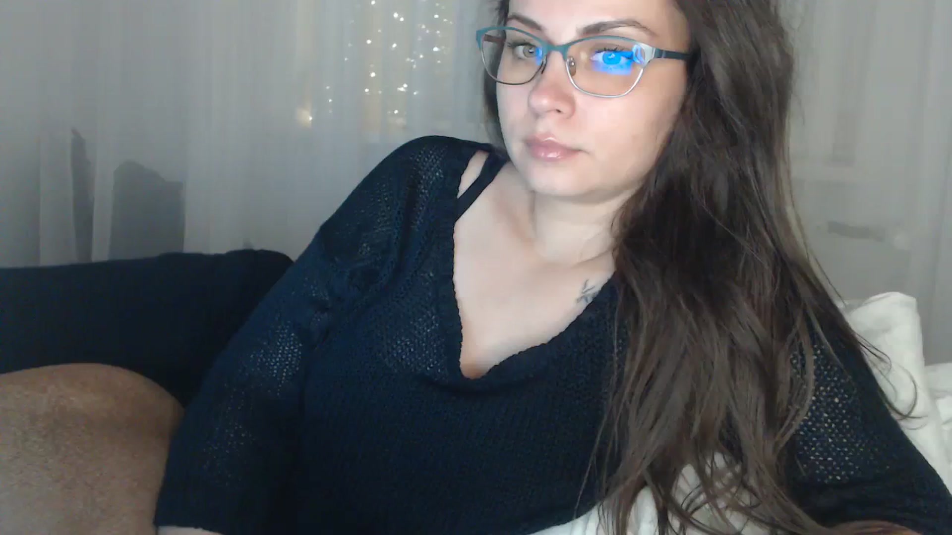 Gallery image thumbnail from ASweetJessie's myfreecams stream on, 11/11/2023, 22:23 image 3 of 20