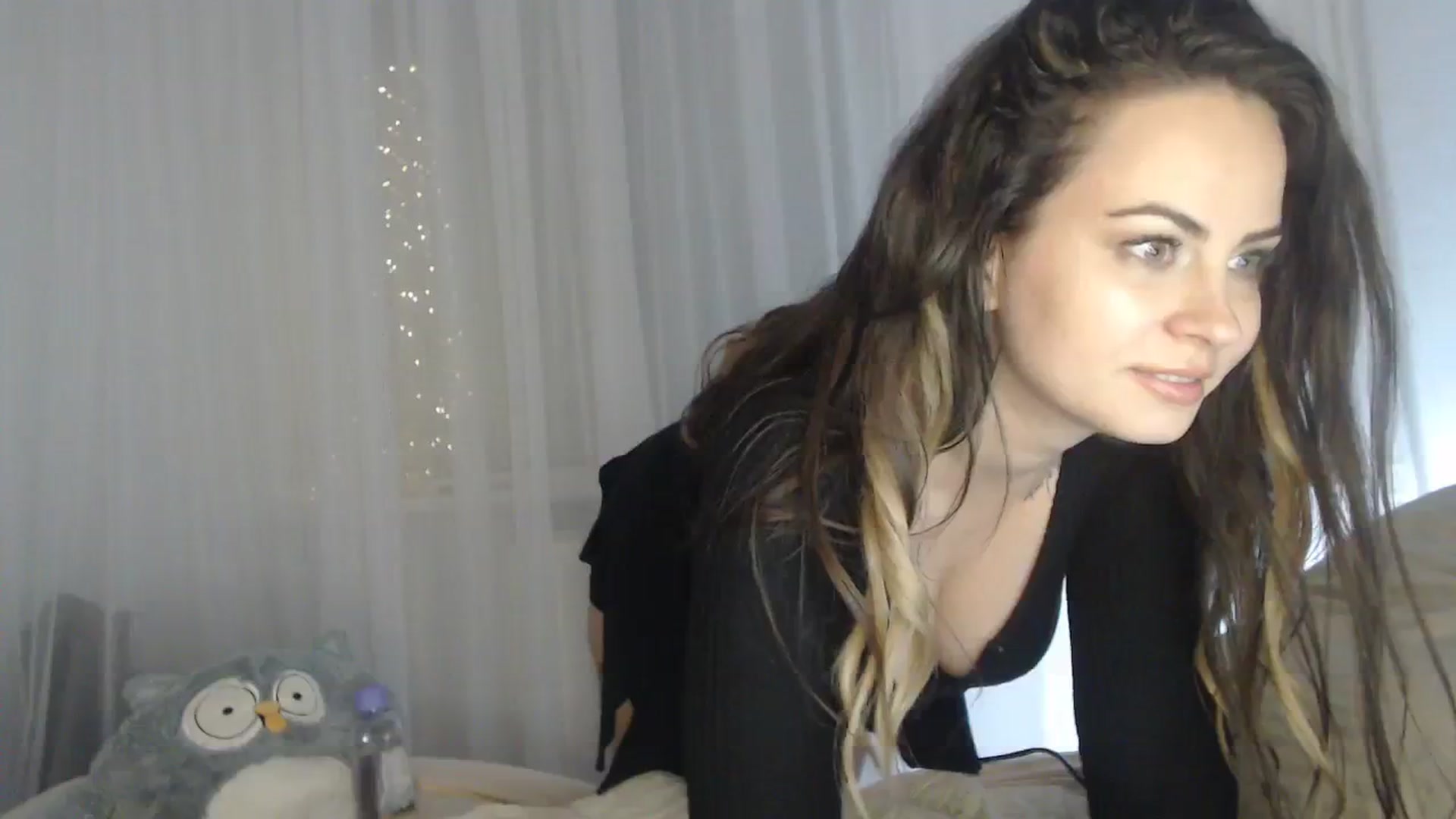 Gallery image thumbnail from ASweetJessie's myfreecams stream on, 11/12/2023, 20:35 image 15 of 20
