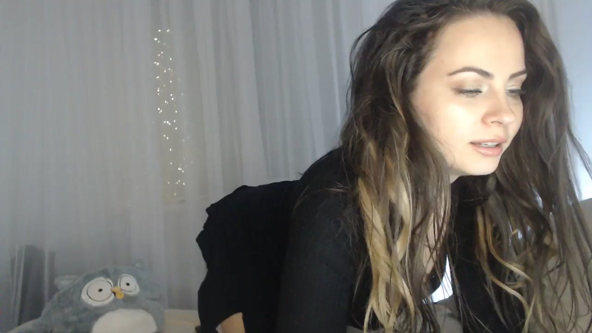 Gallery image thumbnail from ASweetJessie's myfreecams stream on, 11/12/2023, 20:35 image 5 of 20