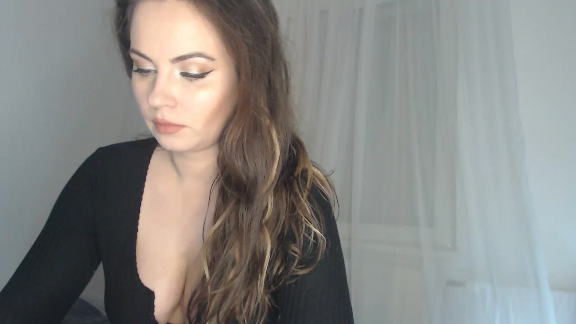 Gallery image thumbnail from ASweetJessie's myfreecams stream on, 12/12/2023, 16:57 image 14 of 20