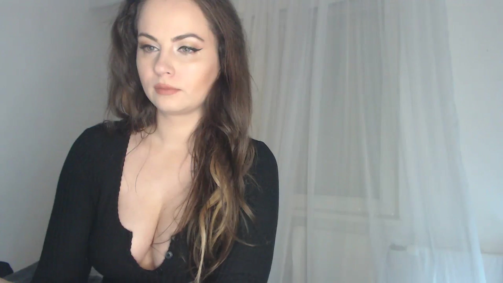 Gallery image thumbnail from ASweetJessie's myfreecams stream on, 12/12/2023, 16:57 image 4 of 20