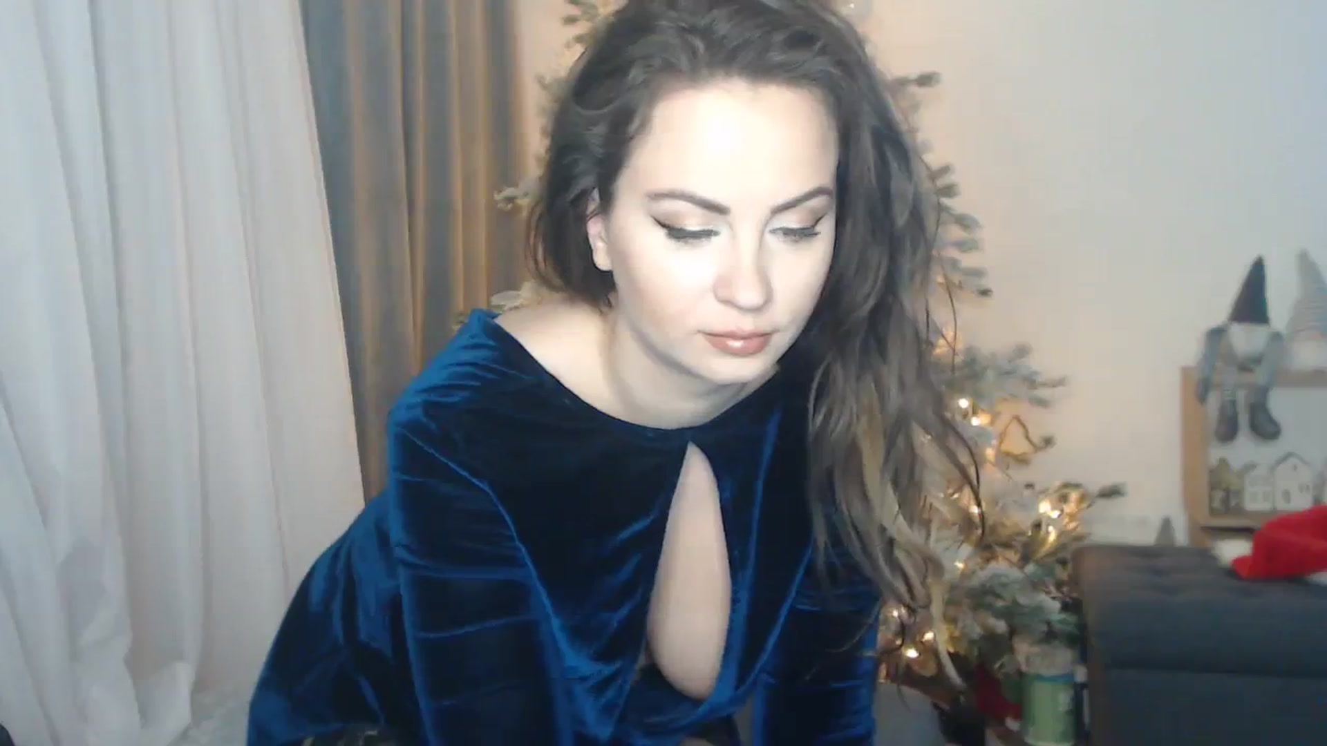 Gallery image thumbnail from ASweetJessie's myfreecams stream on, 12/28/2023, 15:21 image 4 of 20