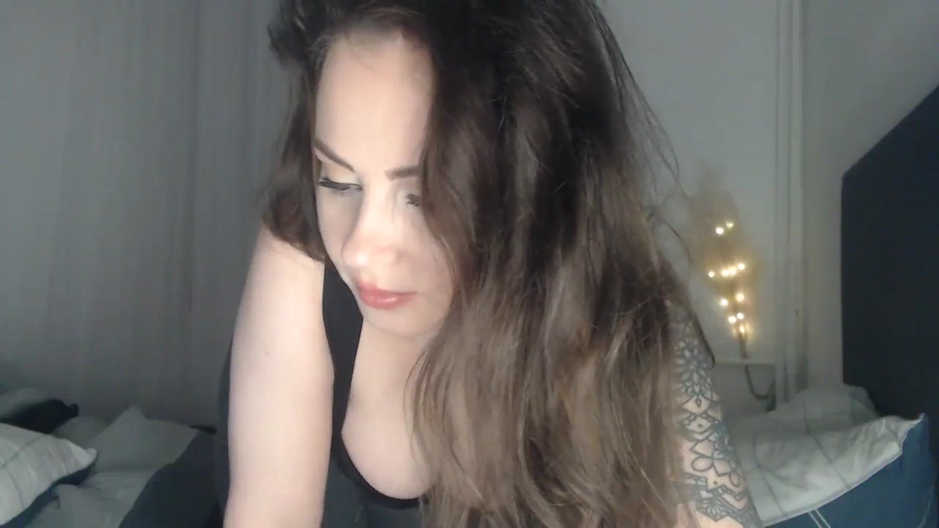 Gallery image thumbnail from ASweetJessie's myfreecams stream on, 01/28/2024, 19:07 image 3 of 20