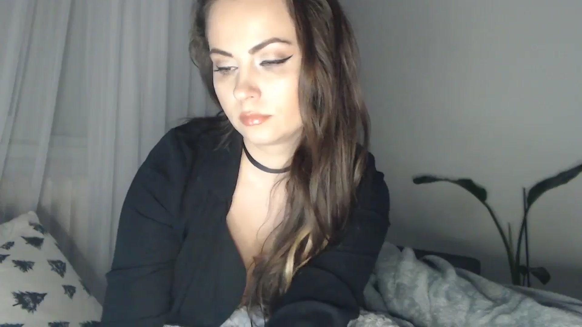 Gallery image thumbnail from ASweetJessie's myfreecams stream on, 01/31/2024, 19:15 image 13 of 20