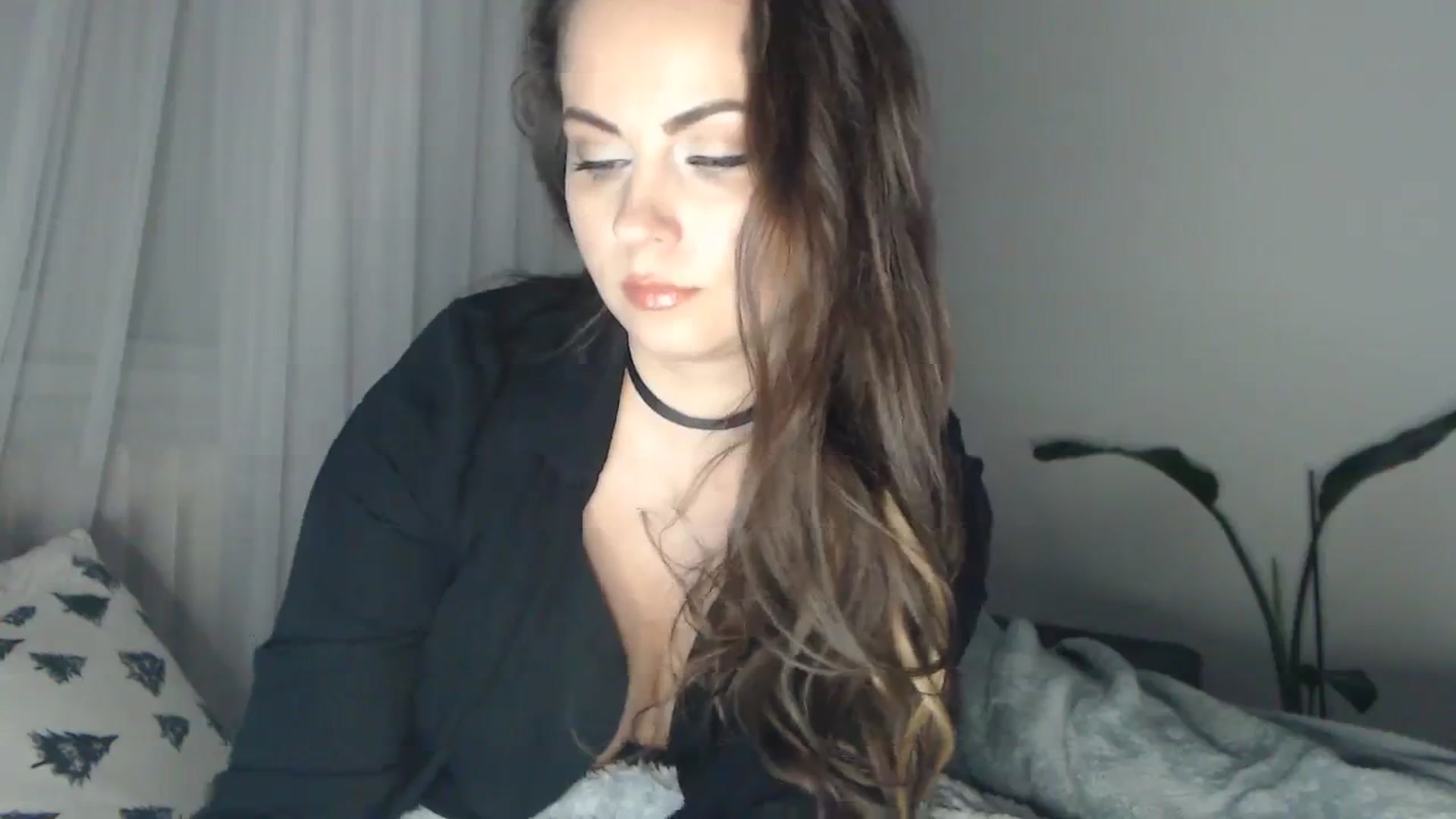 Gallery image thumbnail from ASweetJessie's myfreecams stream on, 01/31/2024, 19:15 image 3 of 20