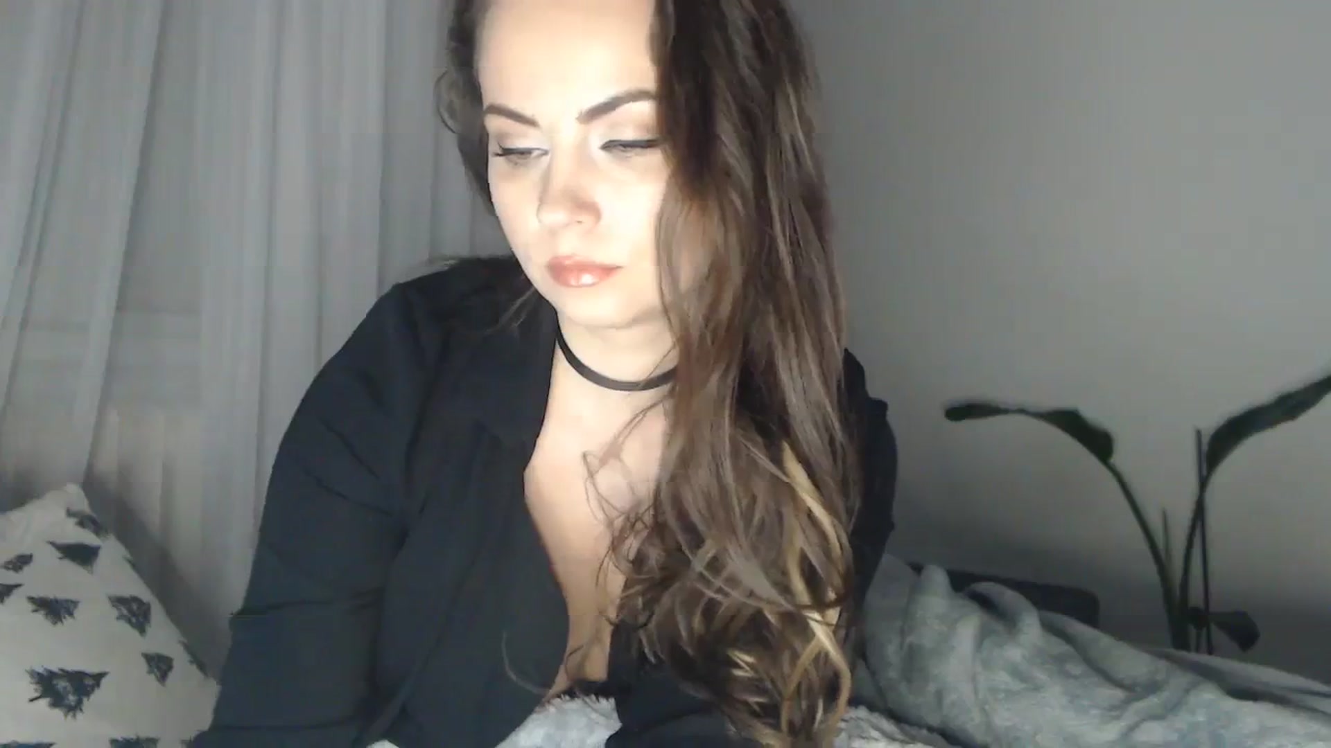 Gallery image thumbnail from ASweetJessie's myfreecams stream on, 01/31/2024, 19:15 image 2 of 20