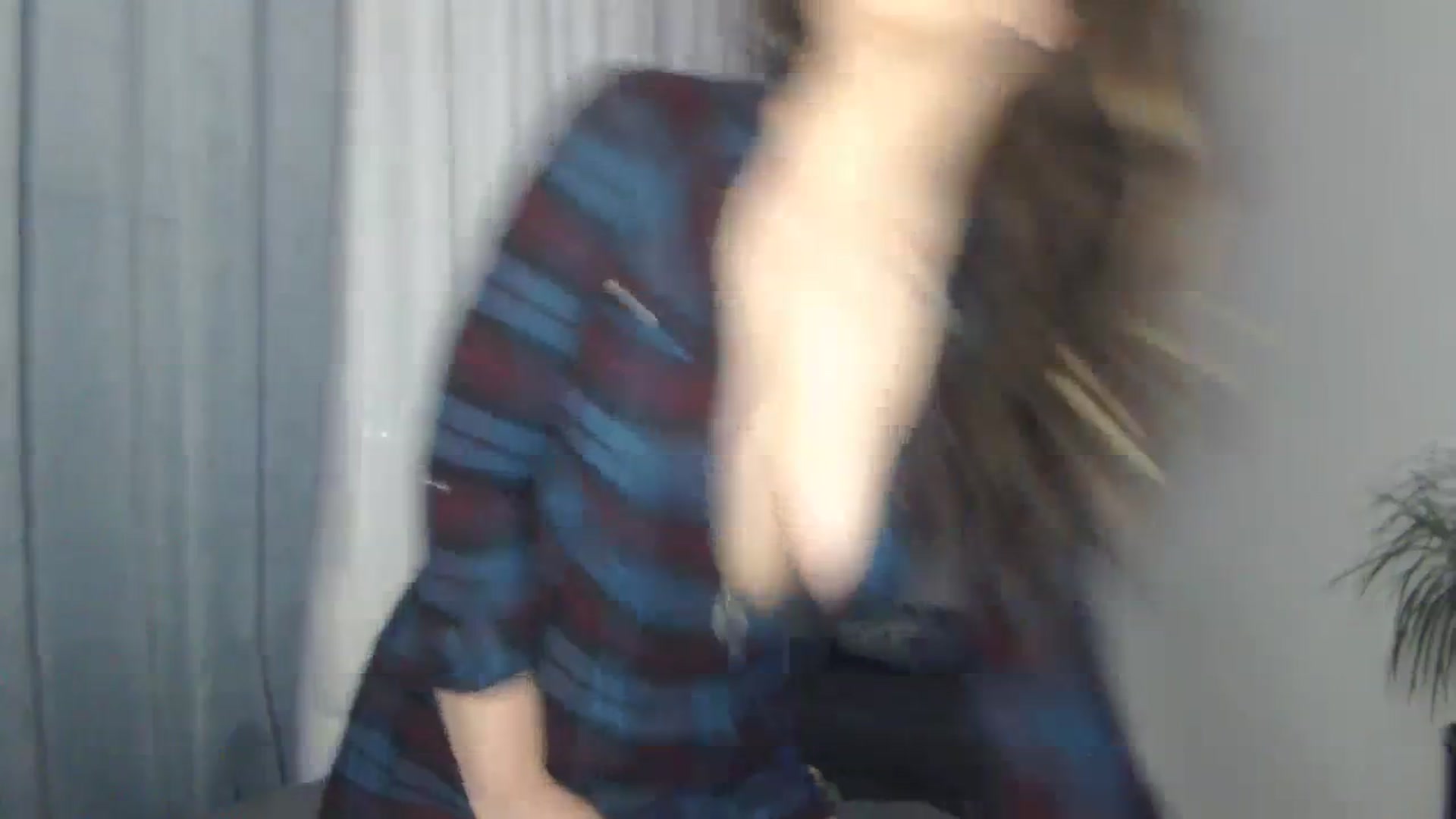 Gallery image thumbnail from ASweetJessie's myfreecams stream on, 03/26/2024, 12:28 image 15 of 20