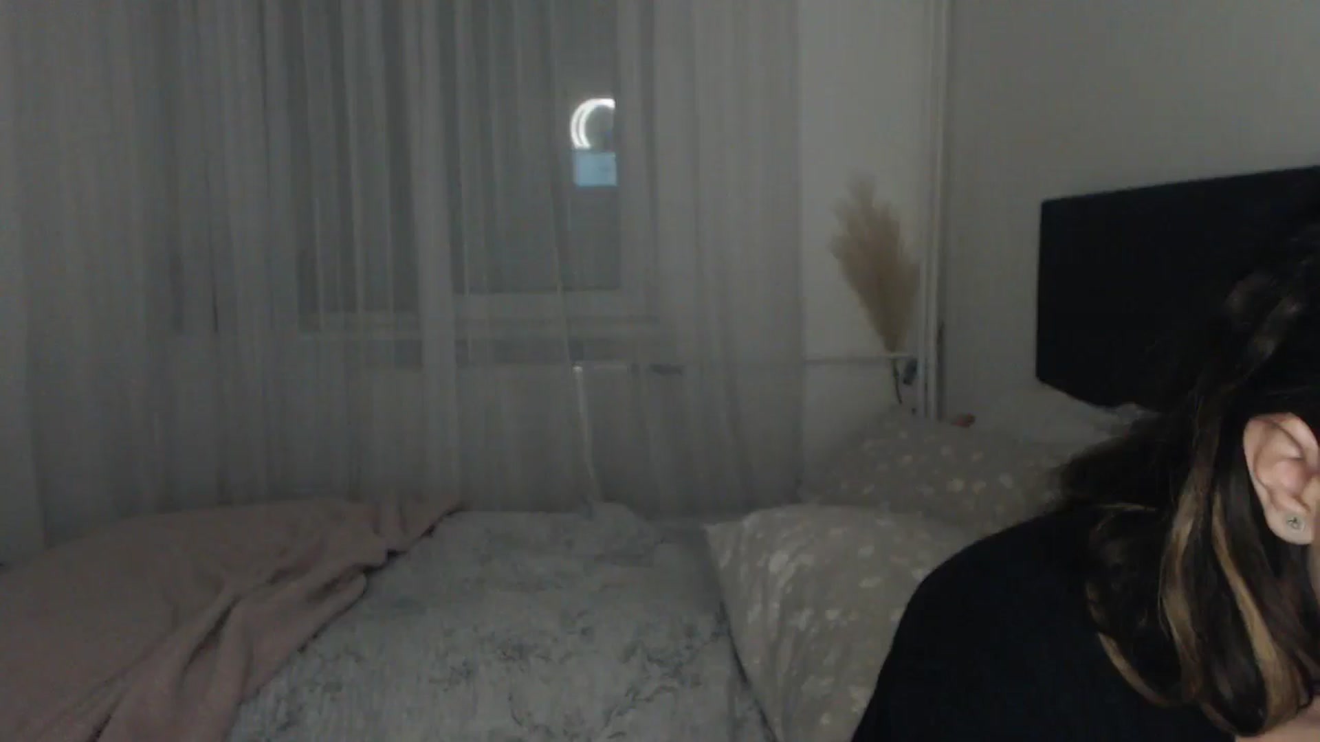 Gallery image thumbnail from ASweetJessie's myfreecams stream on, 05/11/2024, 17:36 image 4 of 20