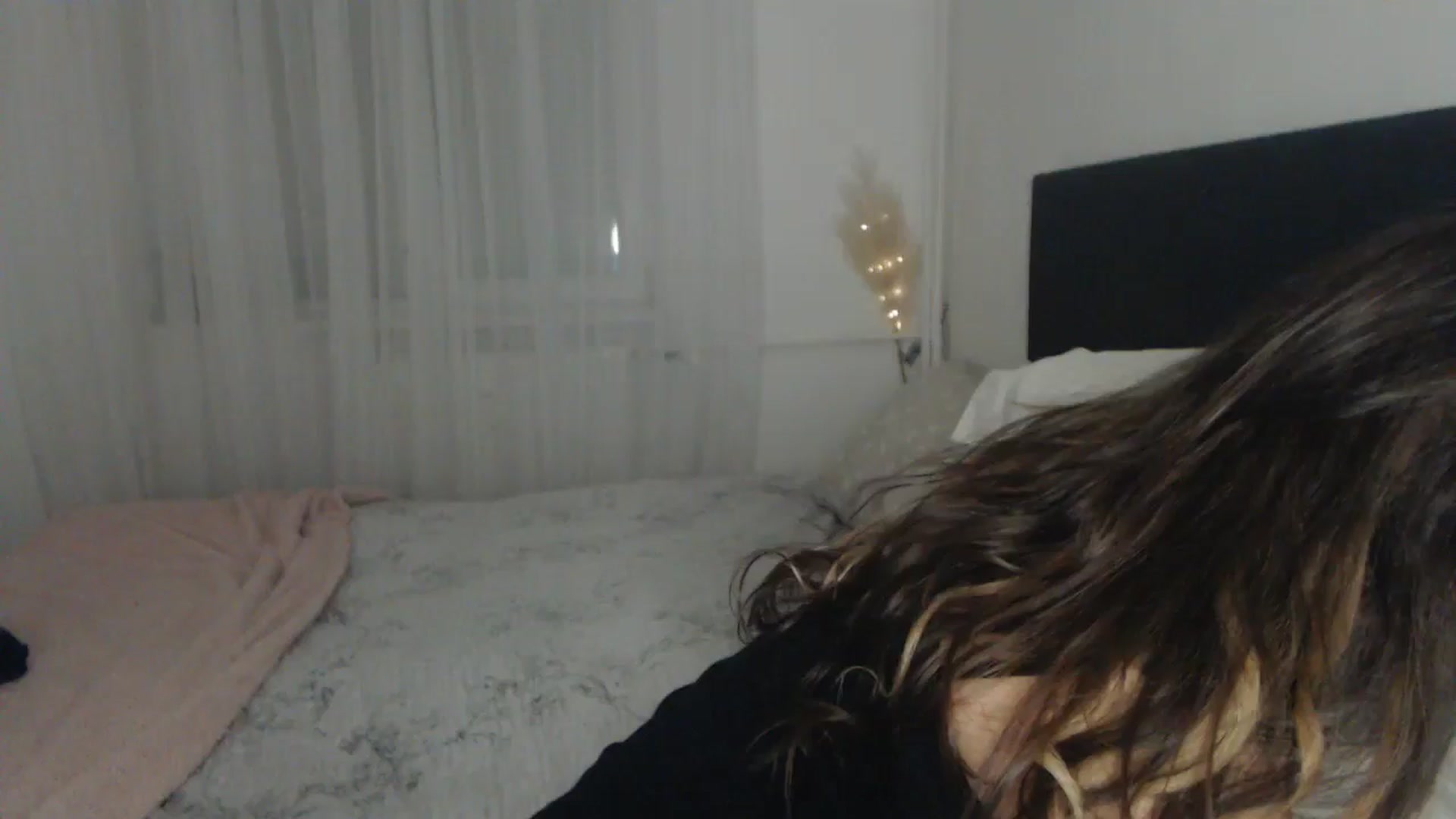 Gallery image thumbnail from ASweetJessie's myfreecams stream on, 05/13/2024, 16:42 image 12 of 20