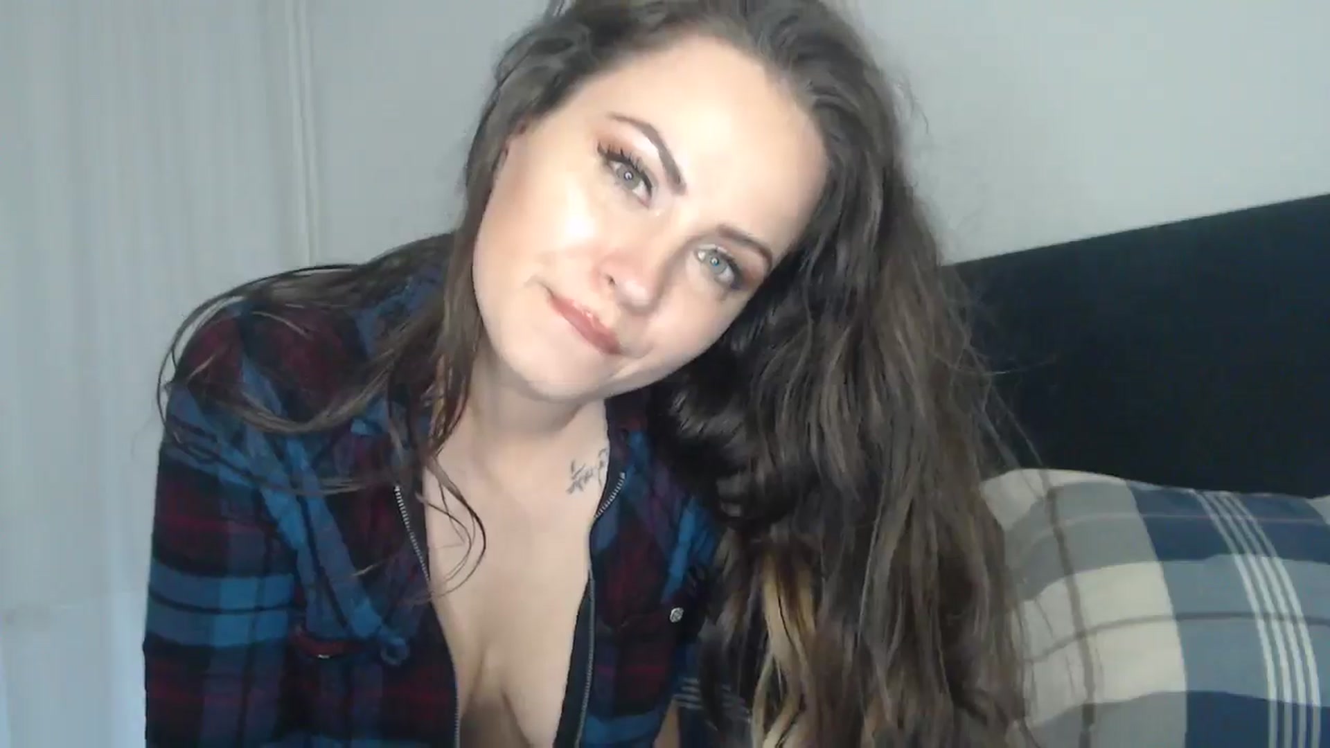 Gallery image thumbnail from ASweetJessie's myfreecams stream on, 05/30/2024, 19:54 image 18 of 20
