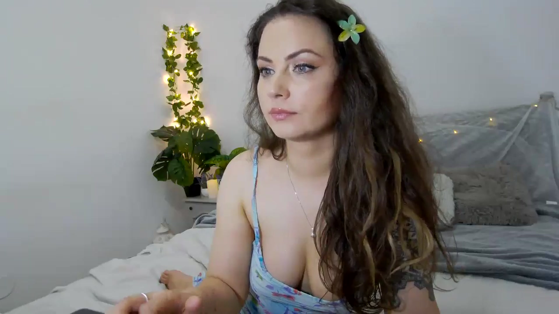 Gallery image thumbnail from ASweetJessie's myfreecams stream on, 06/12/2024, 09:43 image 16 of 20