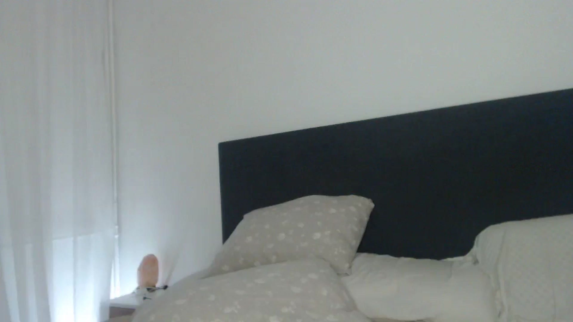 Gallery image thumbnail from ASweetJessie's myfreecams stream on, 06/20/2024, 19:05 image 1 of 20