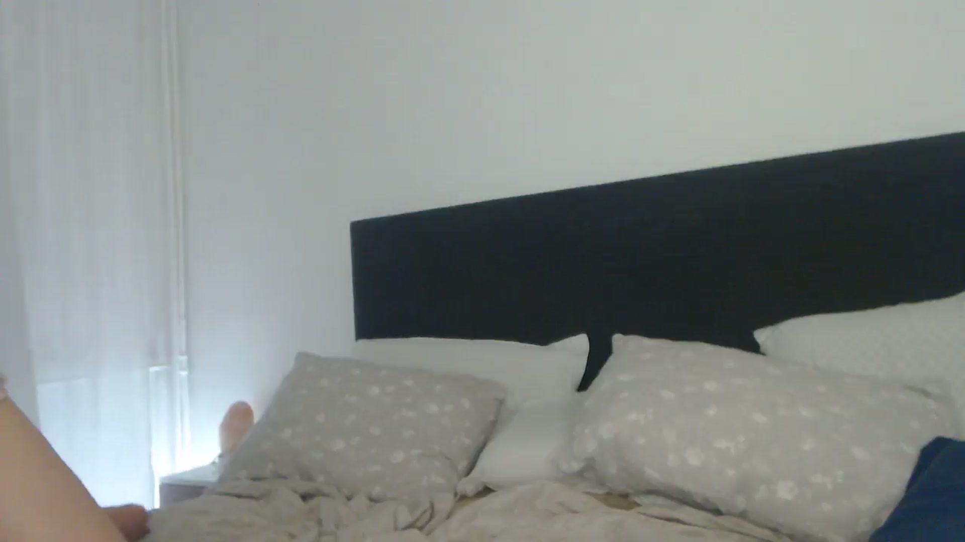 Gallery image thumbnail from ASweetJessie's myfreecams stream on, 06/22/2024, 18:05 image 4 of 20
