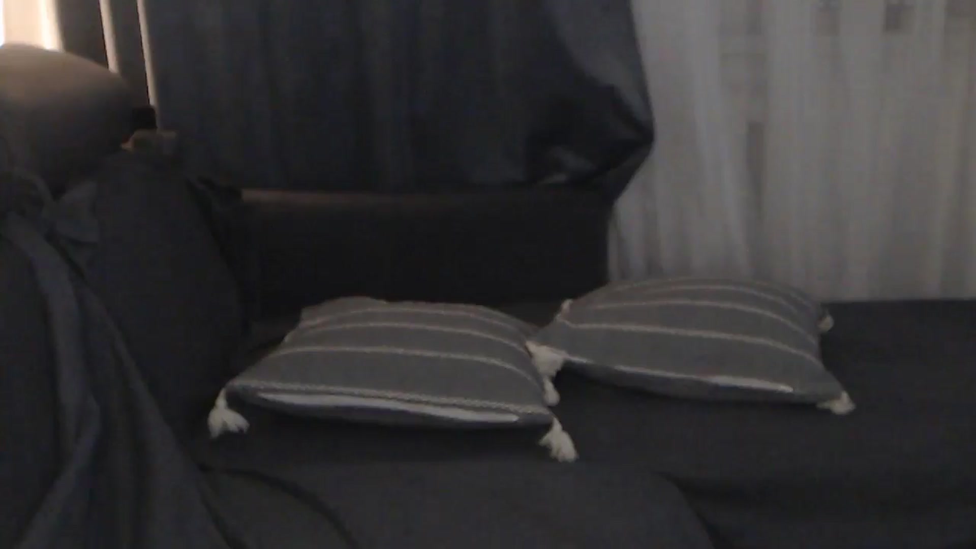 Gallery image thumbnail from ASweetJessie's myfreecams stream on, 08/14/2024, 16:44 image 16 of 20