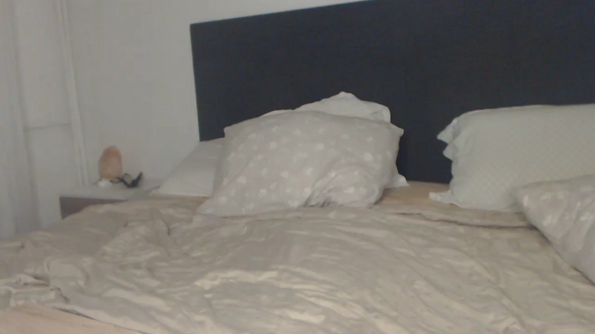 Gallery image thumbnail from ASweetJessie's myfreecams stream on, 08/15/2024, 17:38 image 1 of 20