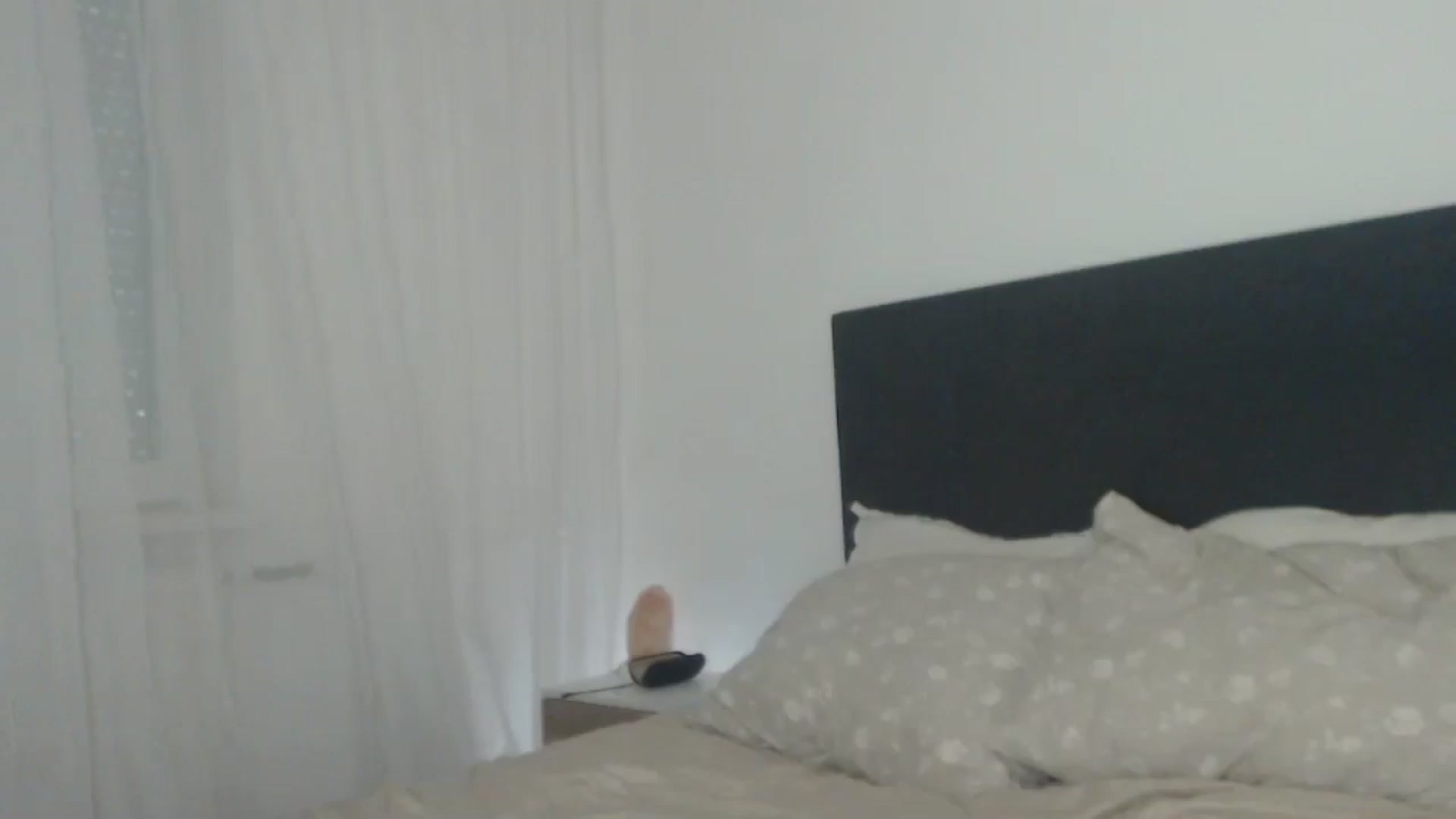 Gallery image thumbnail from ASweetJessie's myfreecams stream on, 08/17/2024, 16:13 image 11 of 20
