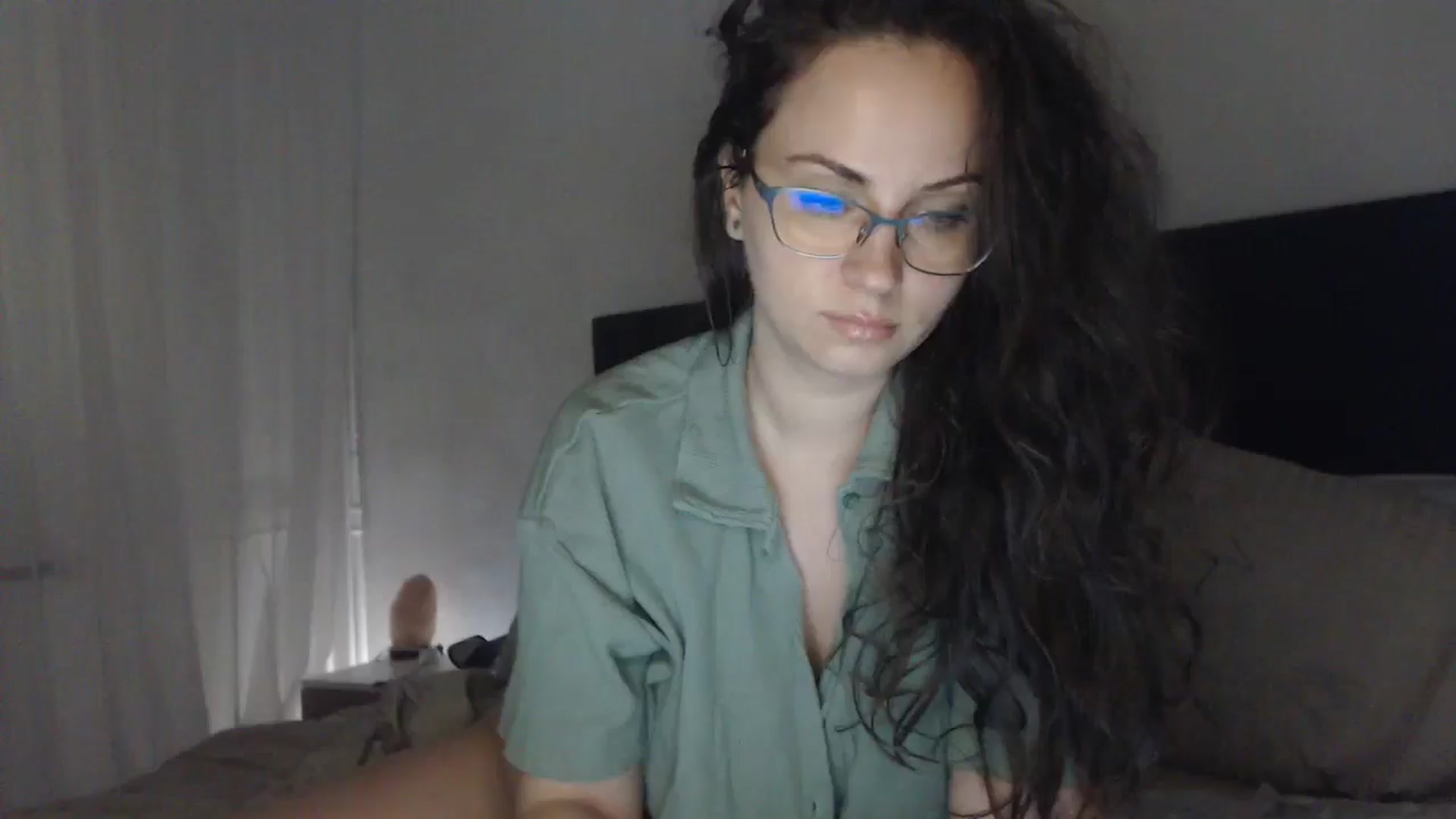 Gallery image thumbnail from ASweetJessie's myfreecams stream on, 08/26/2024, 14:32 image 13 of 20