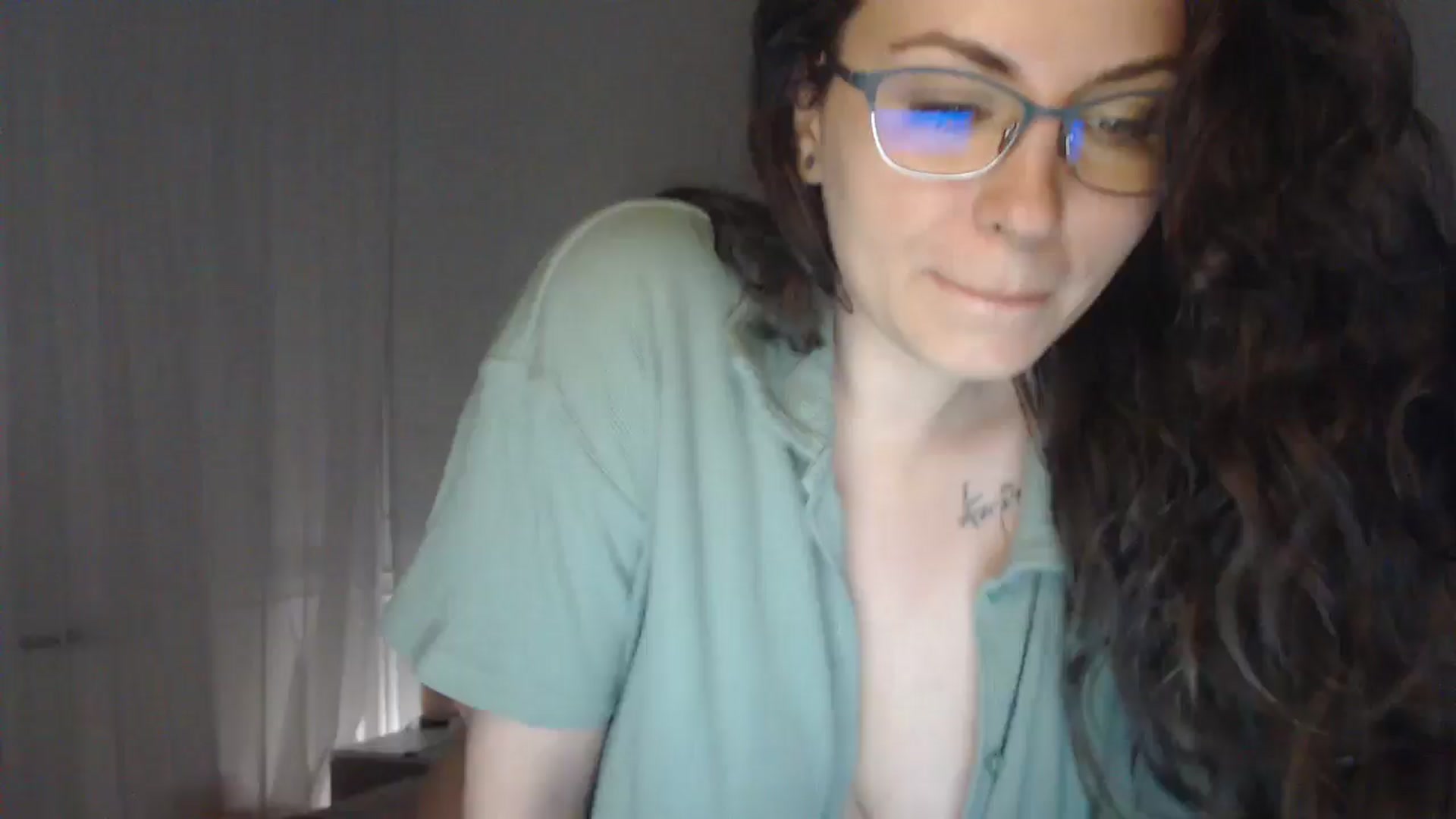 Gallery image thumbnail from ASweetJessie's myfreecams stream on, 08/26/2024, 14:32 image 3 of 20