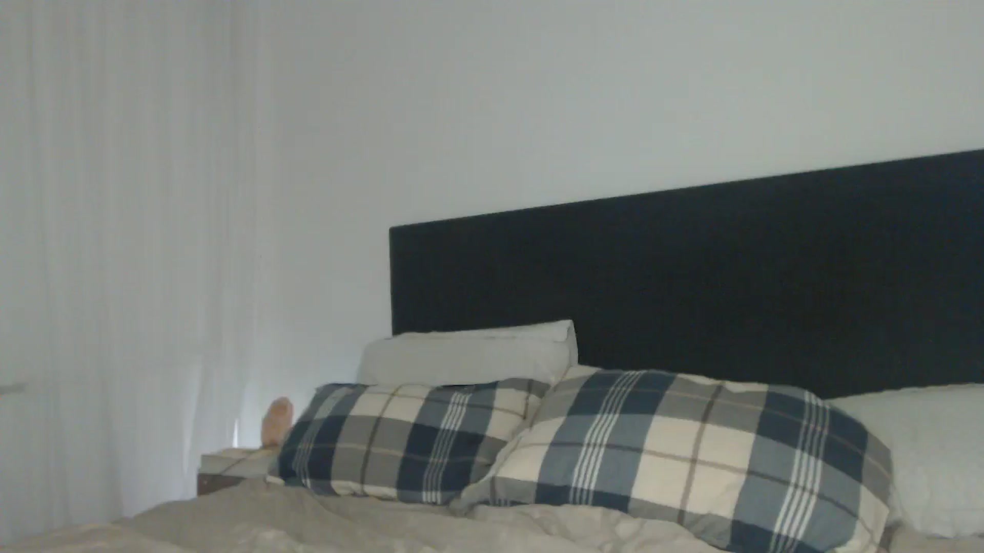 Gallery image thumbnail from ASweetJessie's myfreecams stream on, 09/14/2024, 18:50 image 13 of 20