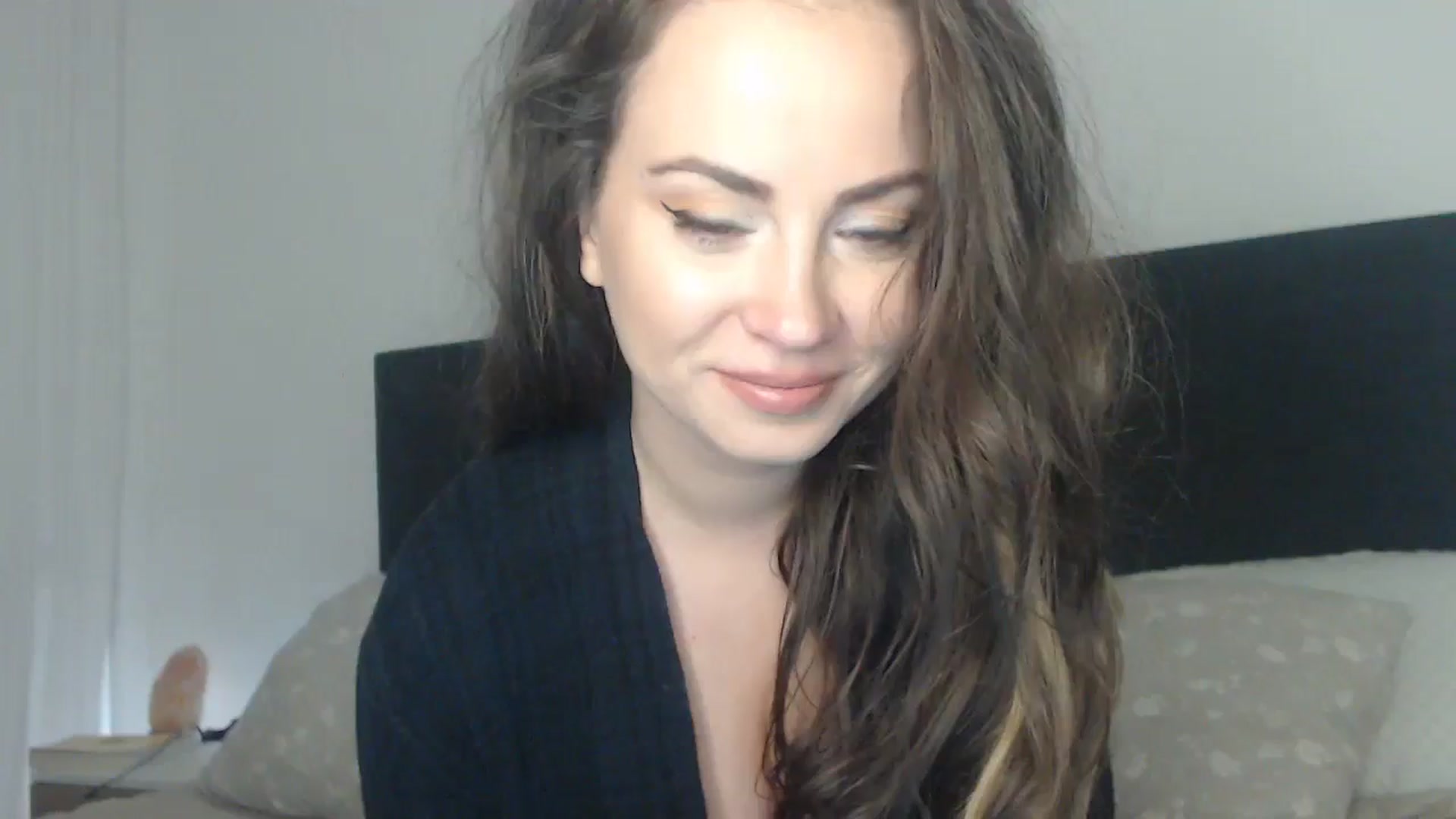 Gallery image thumbnail from ASweetJessie's myfreecams stream on, 09/20/2024, 15:17 image 1 of 20