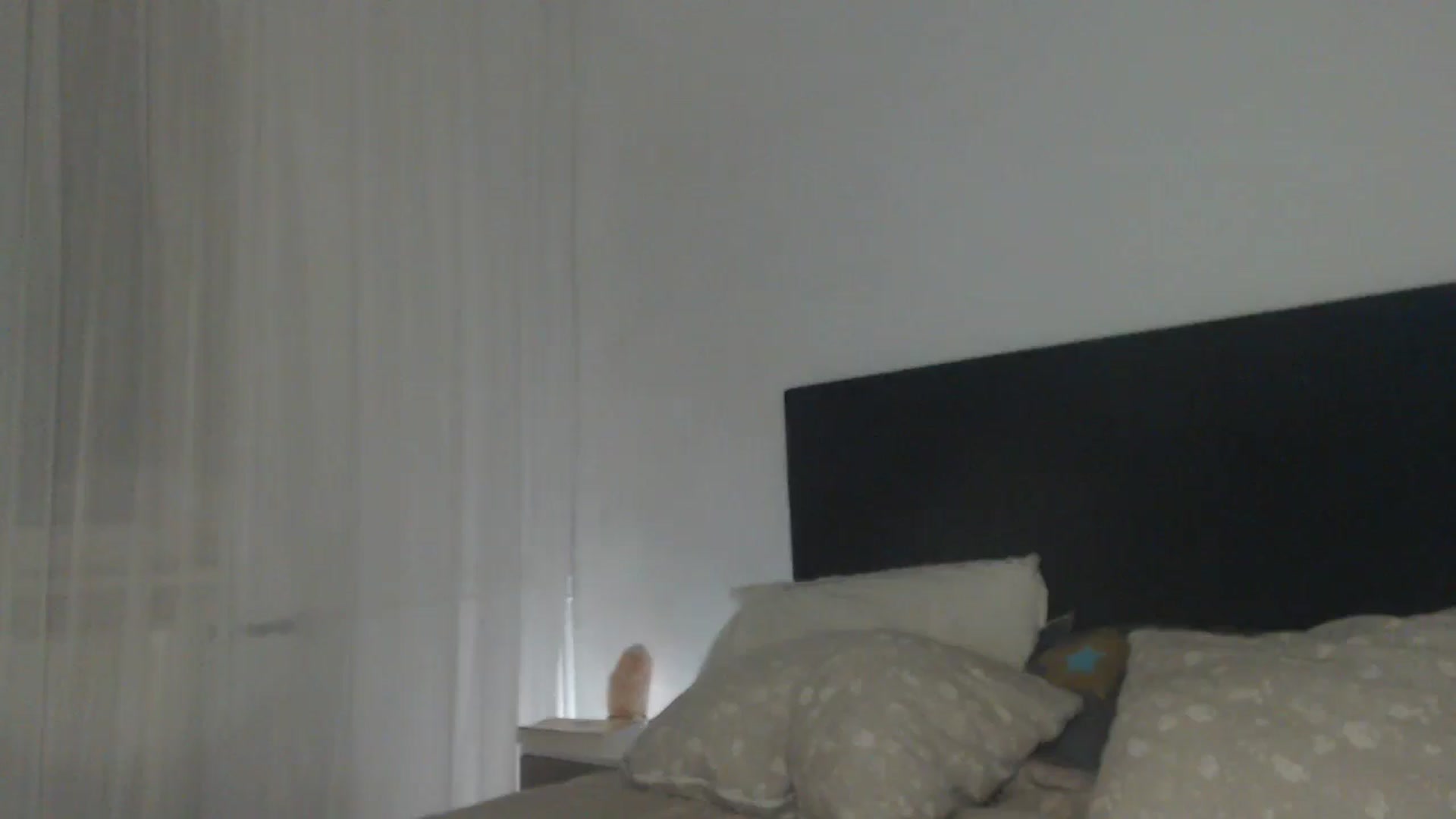Gallery image thumbnail from ASweetJessie's myfreecams stream on, 09/23/2024, 19:36 image 14 of 20