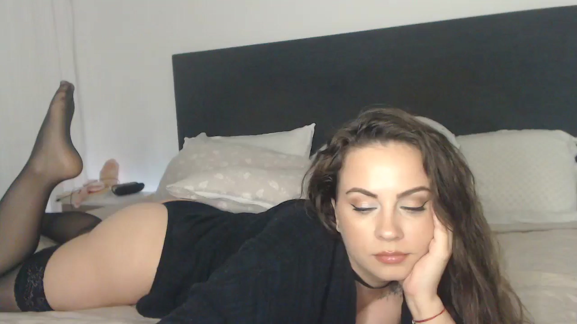 Gallery image thumbnail from ASweetJessie's myfreecams stream on, 09/30/2024, 19:08 image 9 of 20