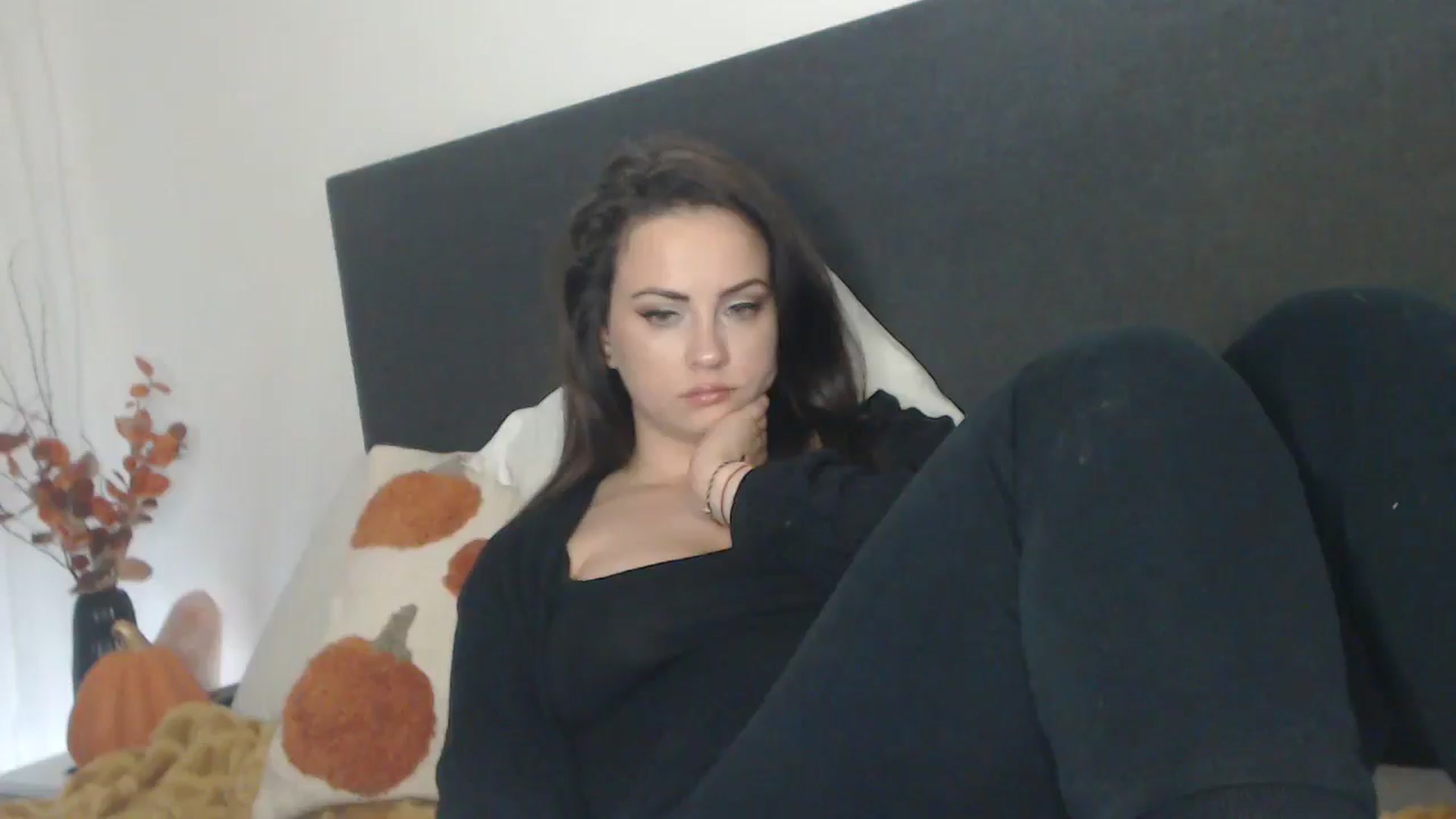 Gallery image thumbnail from ASweetJessie's myfreecams stream on, 10/15/2024, 16:40 image 20 of 20
