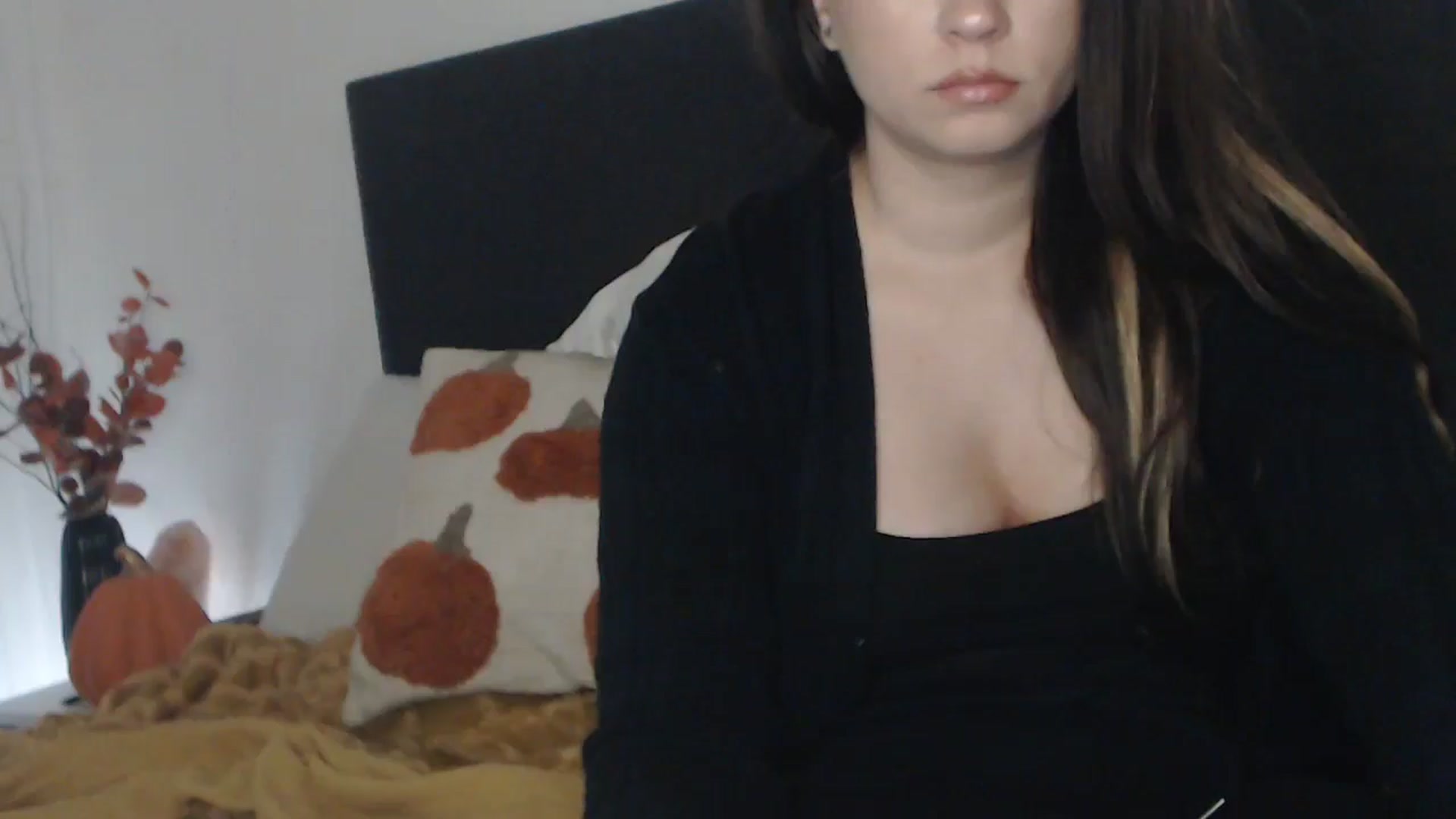 Gallery image thumbnail from ASweetJessie's myfreecams stream on, 10/15/2024, 16:40 image 11 of 20