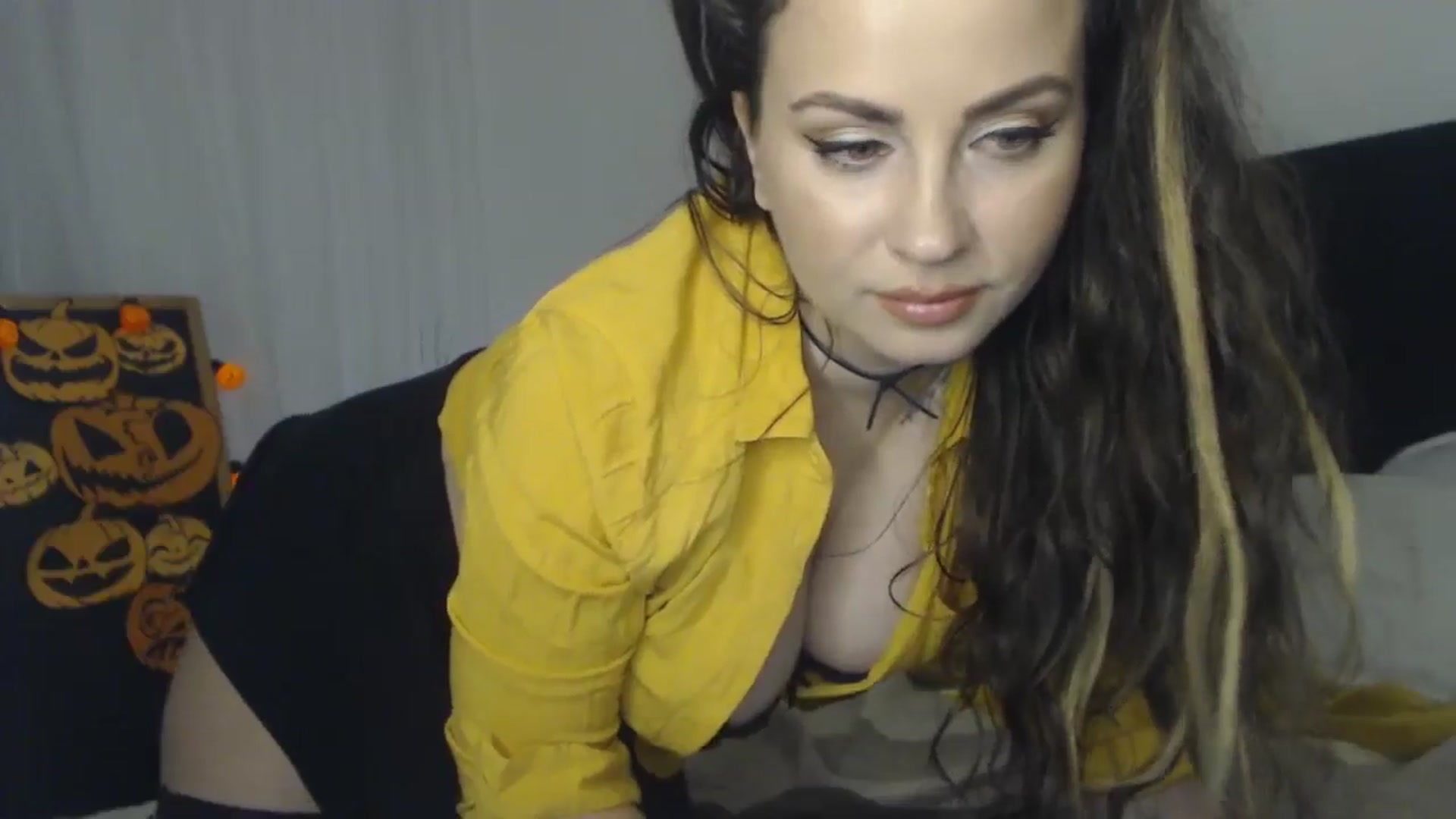 Gallery image thumbnail from ASweetJessie's myfreecams stream on, 10/19/2024, 16:48 image 8 of 20