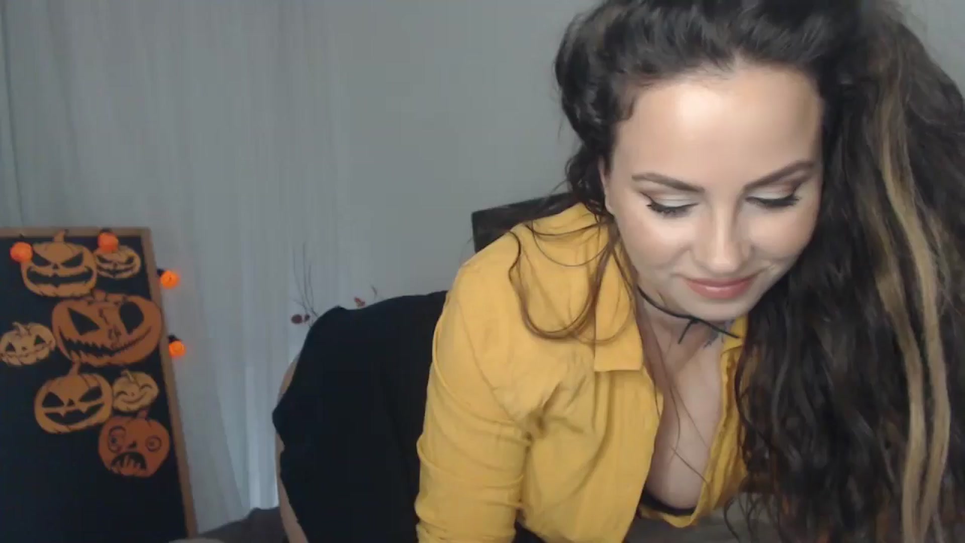 Gallery image thumbnail from ASweetJessie's myfreecams stream on, 10/19/2024, 16:48 image 20 of 20