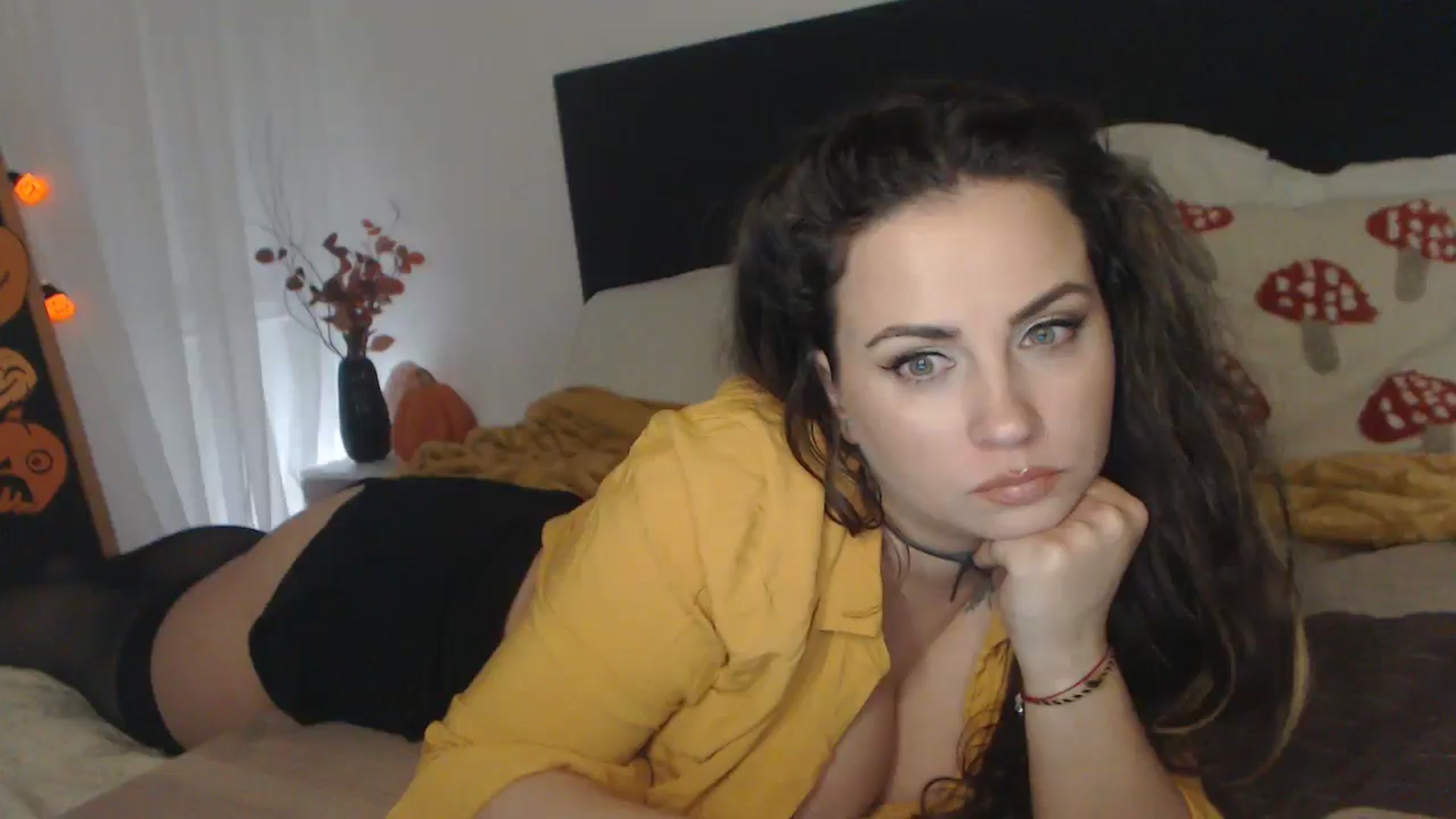 Gallery image thumbnail from ASweetJessie's myfreecams stream on, 10/19/2024, 18:17 image 10 of 20