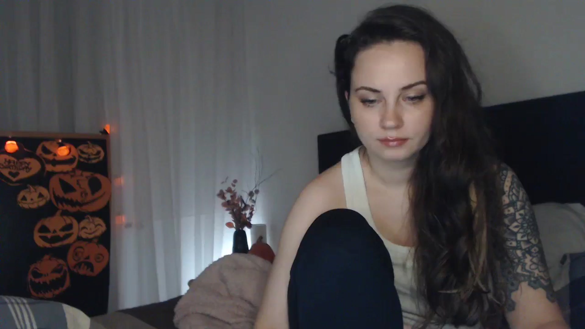 Gallery image thumbnail from ASweetJessie's myfreecams stream on, 10/27/2024, 18:42 image 14 of 20