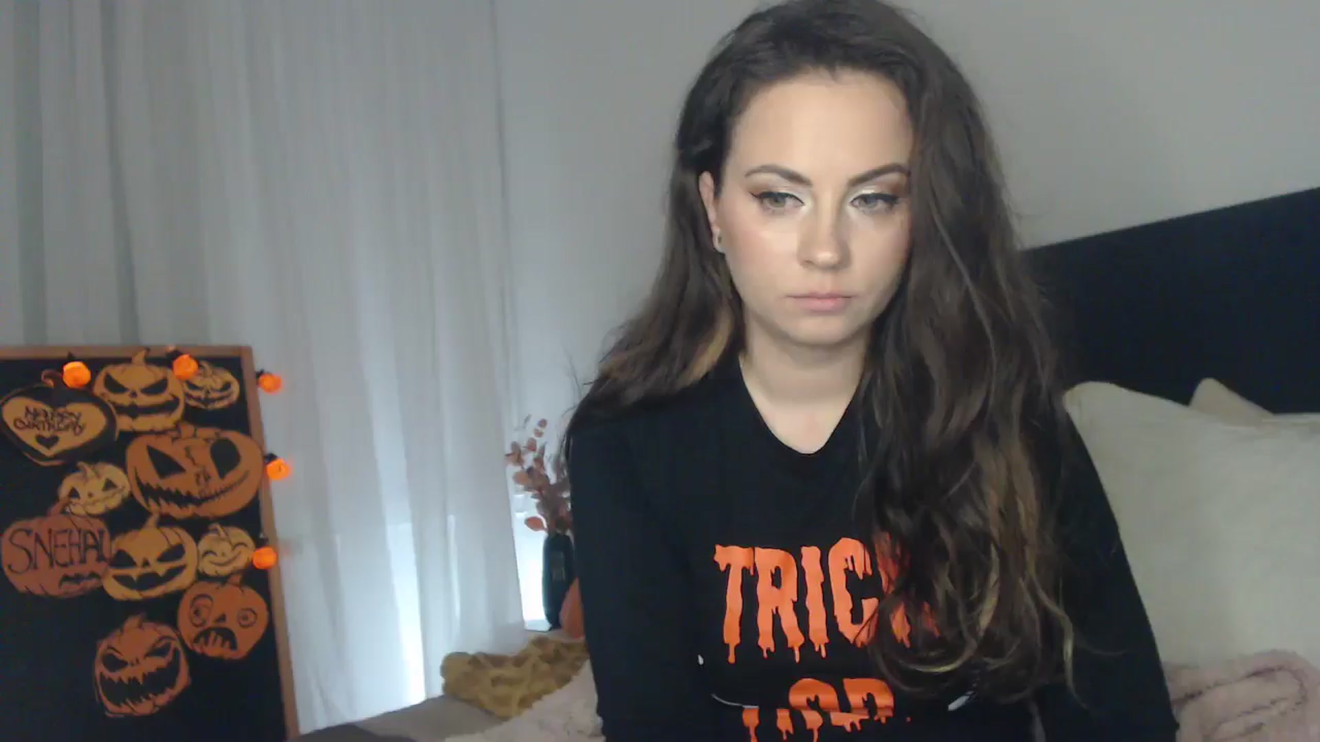 Gallery image thumbnail from ASweetJessie's myfreecams stream on, 10/31/2024, 19:10 image 13 of 20