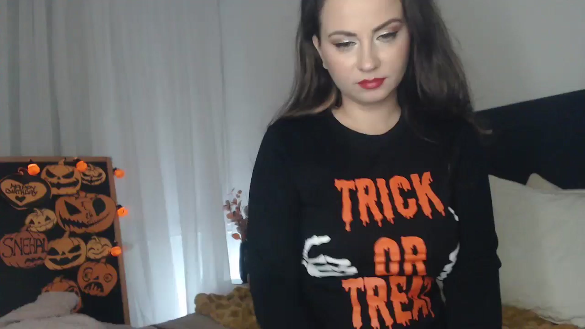 Gallery image thumbnail from ASweetJessie's myfreecams stream on, 10/31/2024, 19:10 image 5 of 20