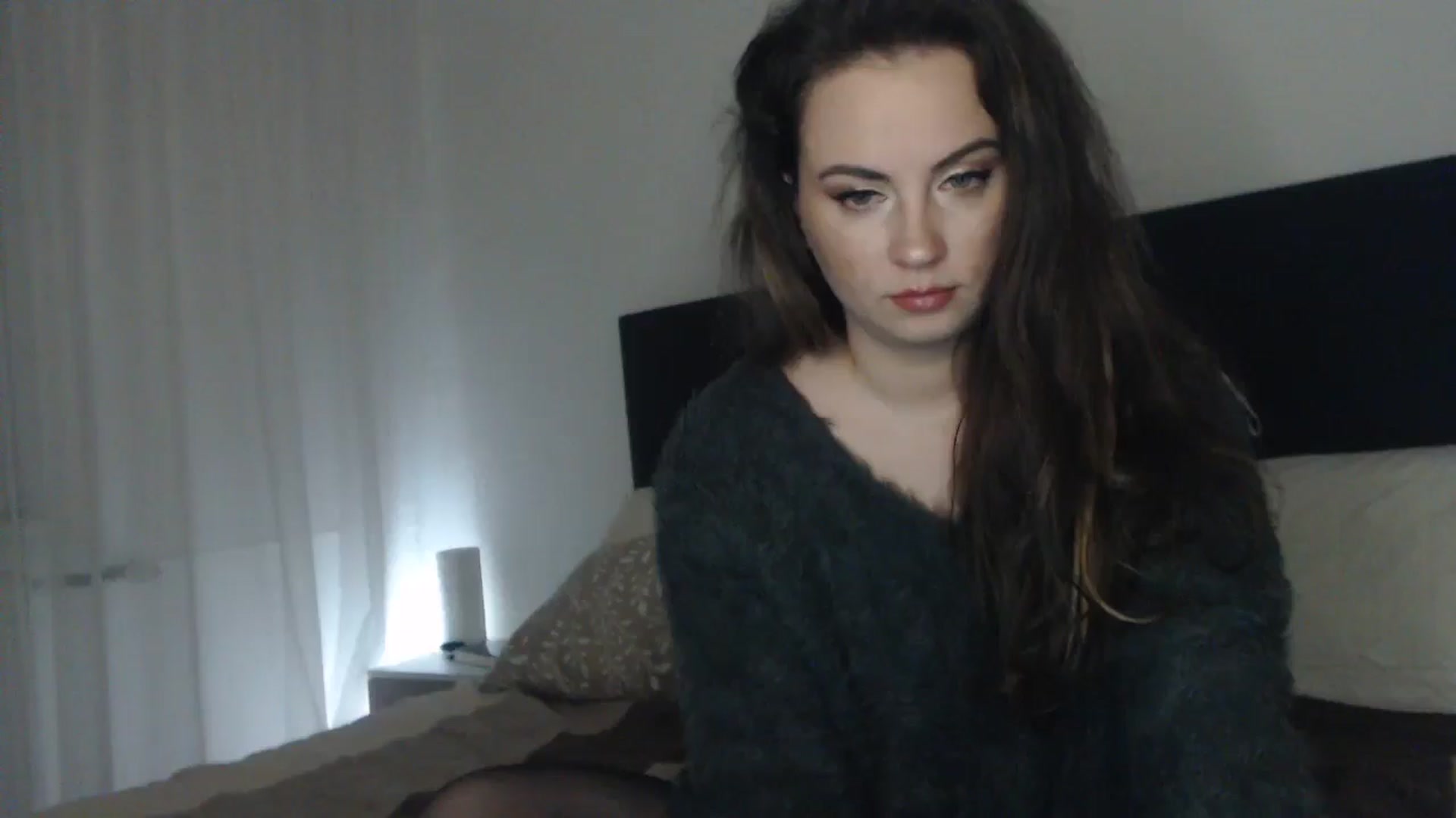 Gallery image thumbnail from ASweetJessie's myfreecams stream on, 11/06/2024, 18:55 image 1 of 20
