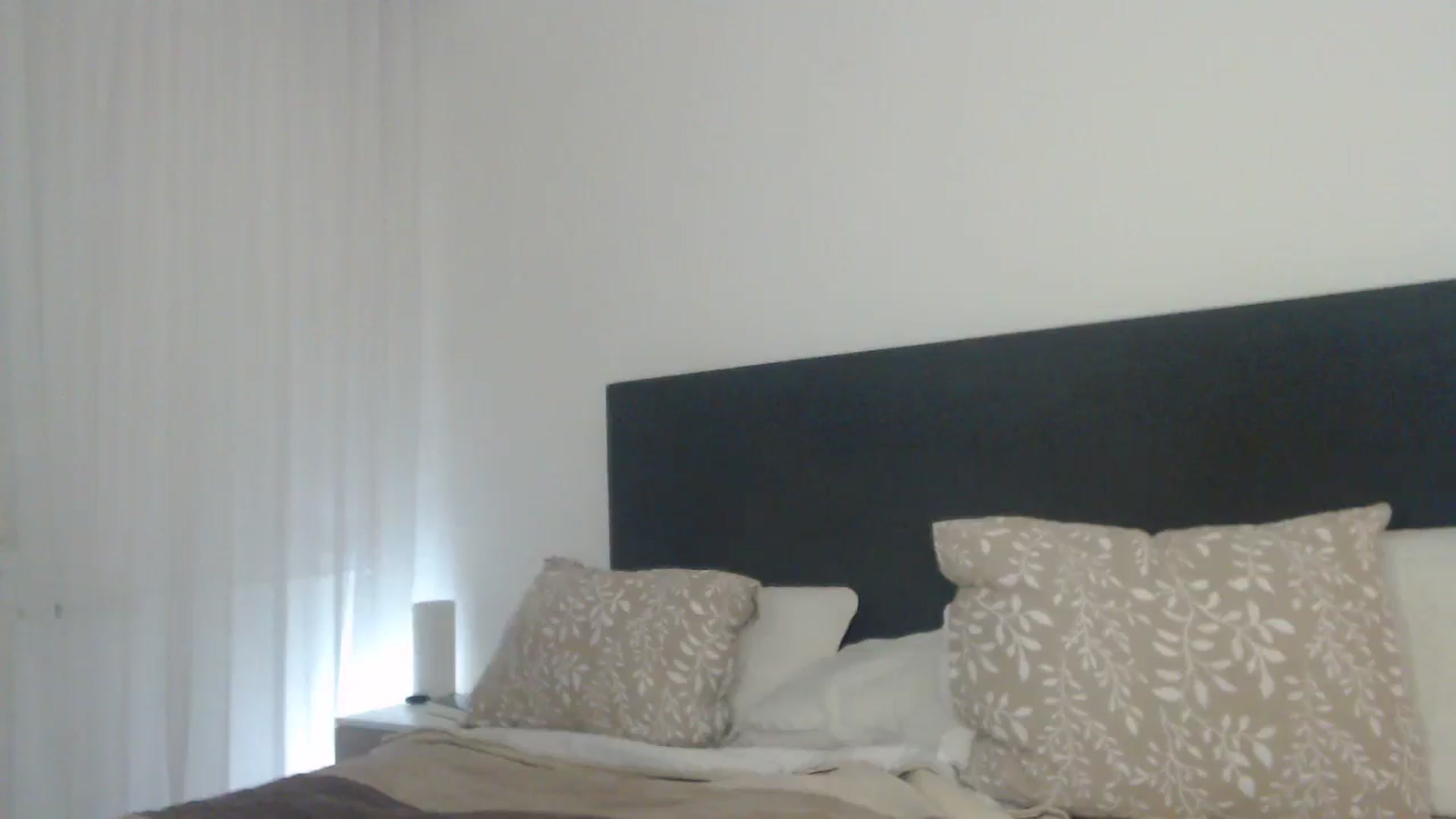 Gallery image thumbnail from ASweetJessie's myfreecams stream on, 11/08/2024, 18:36 image 19 of 20