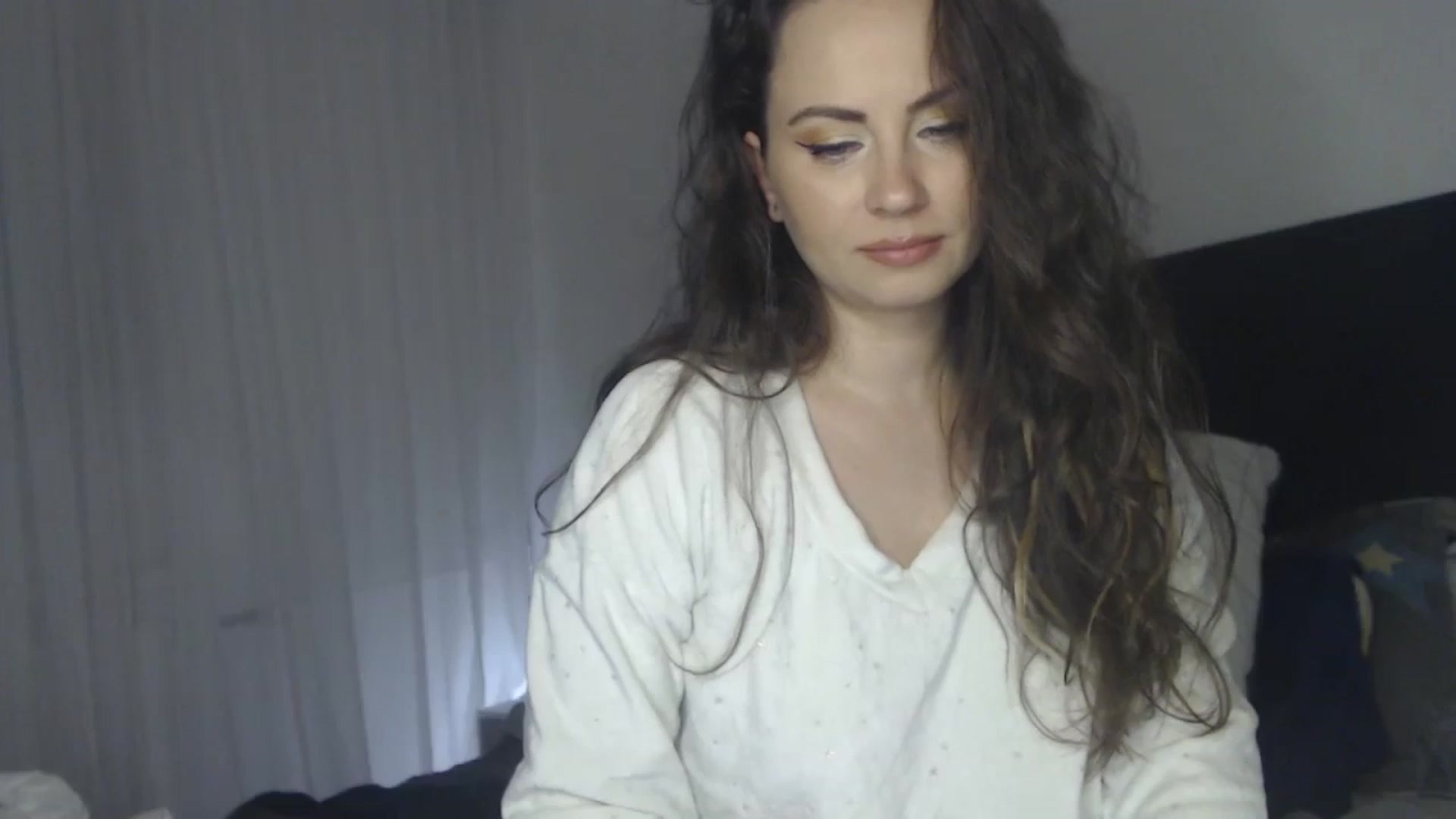 Gallery image thumbnail from ASweetJessie's myfreecams stream on, 11/29/2024, 20:26 image 14 of 20