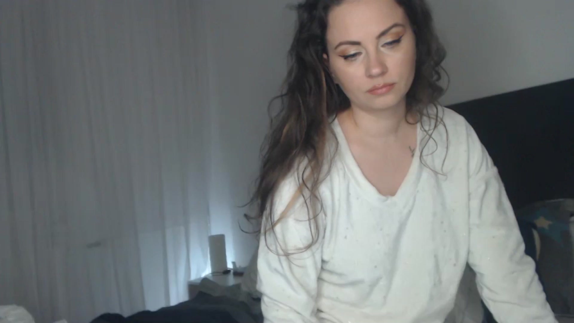 Gallery image thumbnail from ASweetJessie's myfreecams stream on, 11/29/2024, 20:26 image 15 of 20