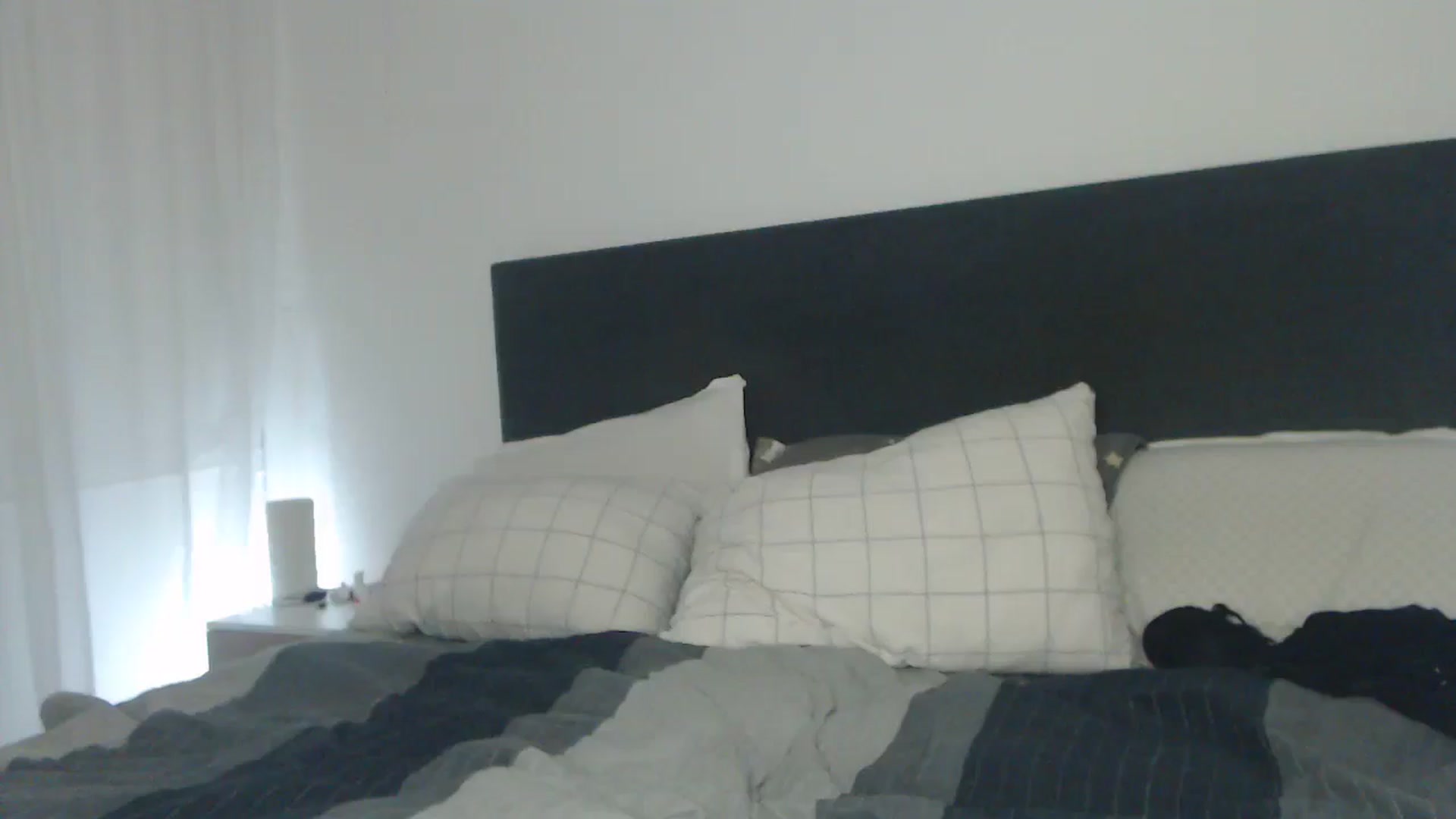 Gallery image thumbnail from ASweetJessie's myfreecams stream on, 12/01/2024, 19:02 image 8 of 20