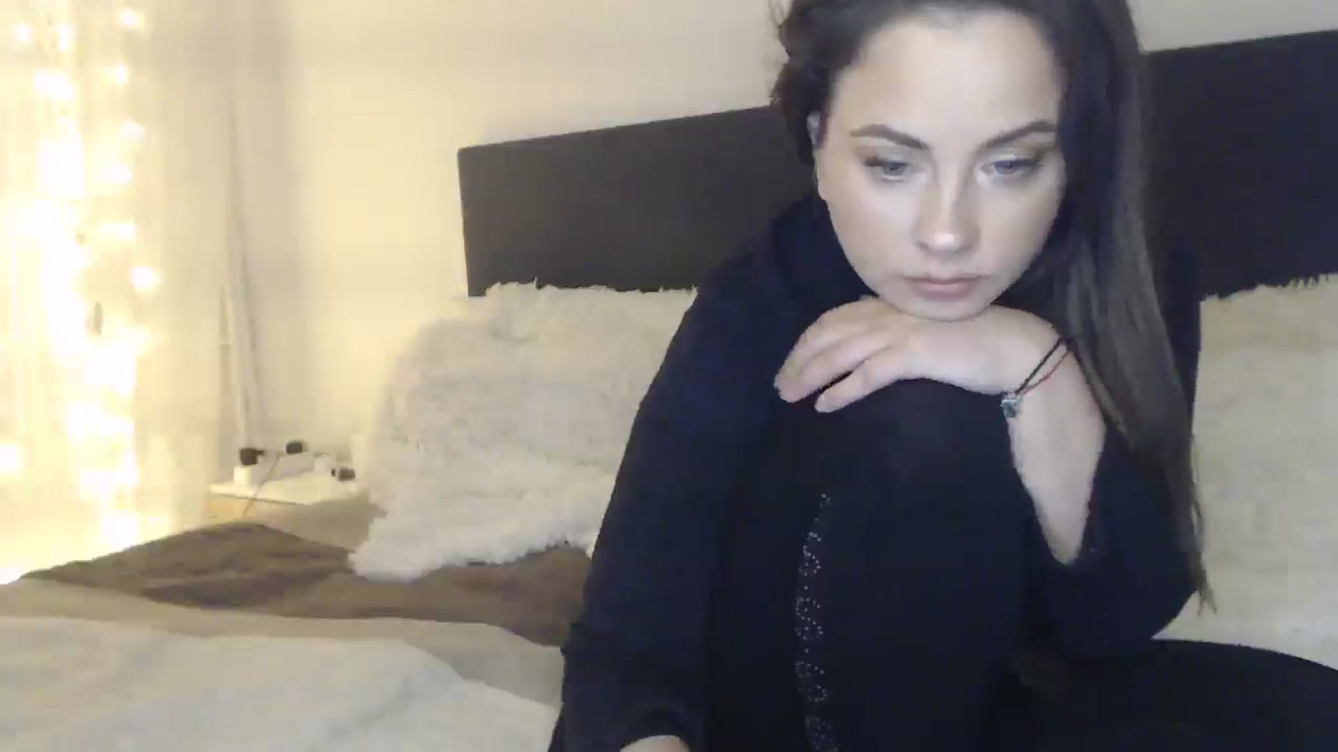 Gallery image thumbnail from ASweetJessie's myfreecams stream on, 01/11/2025, 17:51 image 3 of 20