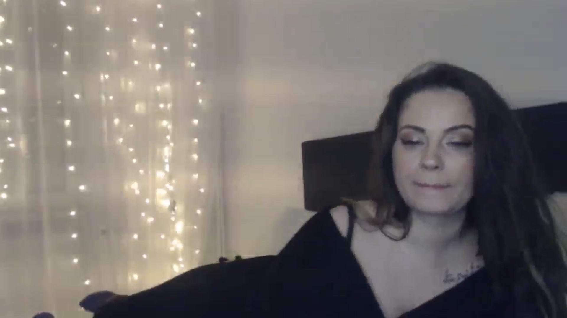 Gallery image thumbnail from ASweetJessie's myfreecams stream on, 01/13/2025, 19:00 image 17 of 20