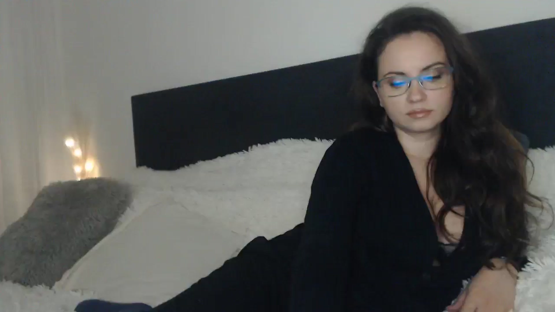 Gallery image thumbnail from ASweetJessie's myfreecams stream on, 01/28/2025, 19:57 image 1 of 20