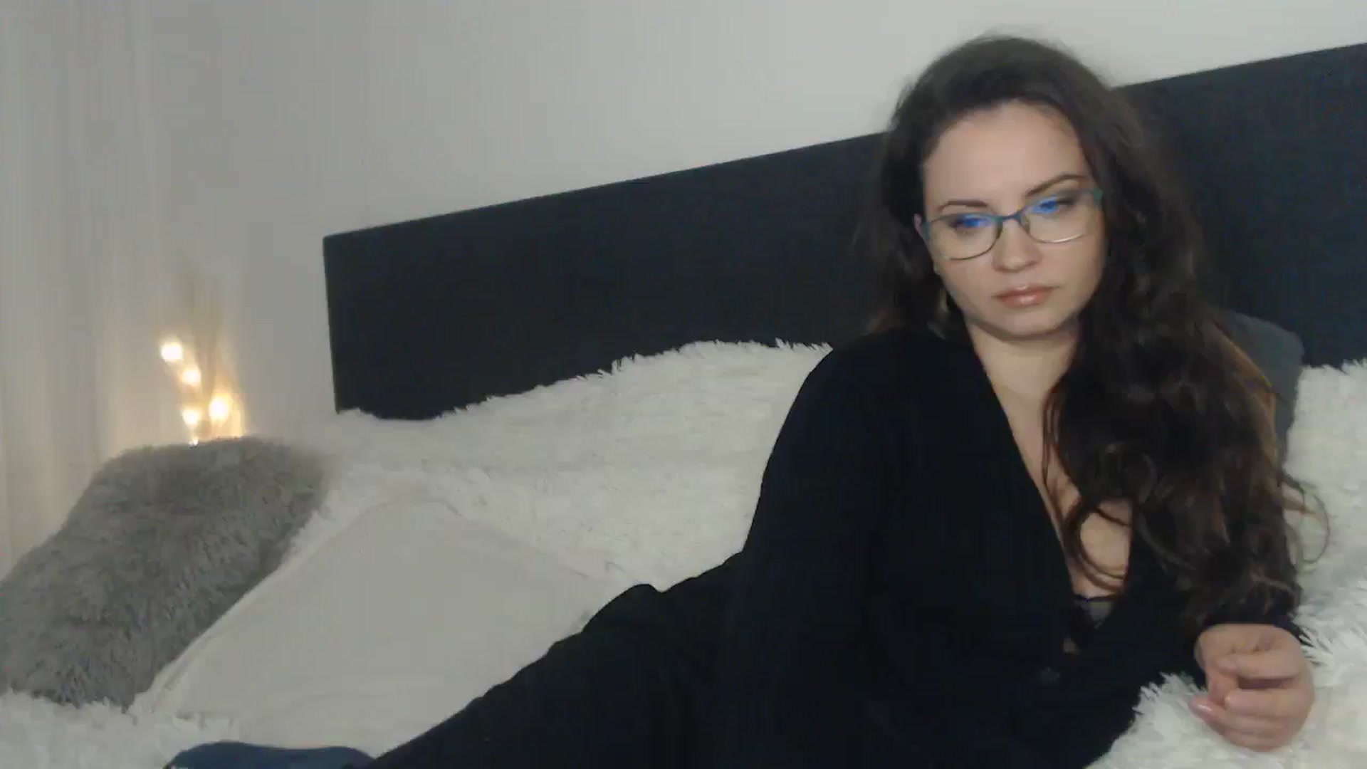 Gallery image thumbnail from ASweetJessie's myfreecams stream on, 01/28/2025, 19:57 image 2 of 20