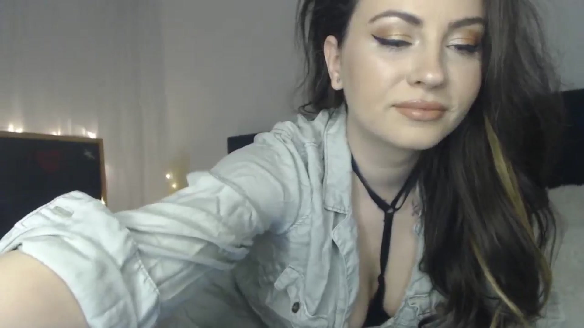 Gallery image thumbnail from ASweetJessie's myfreecams stream on, 01/30/2025, 11:17 image 16 of 20