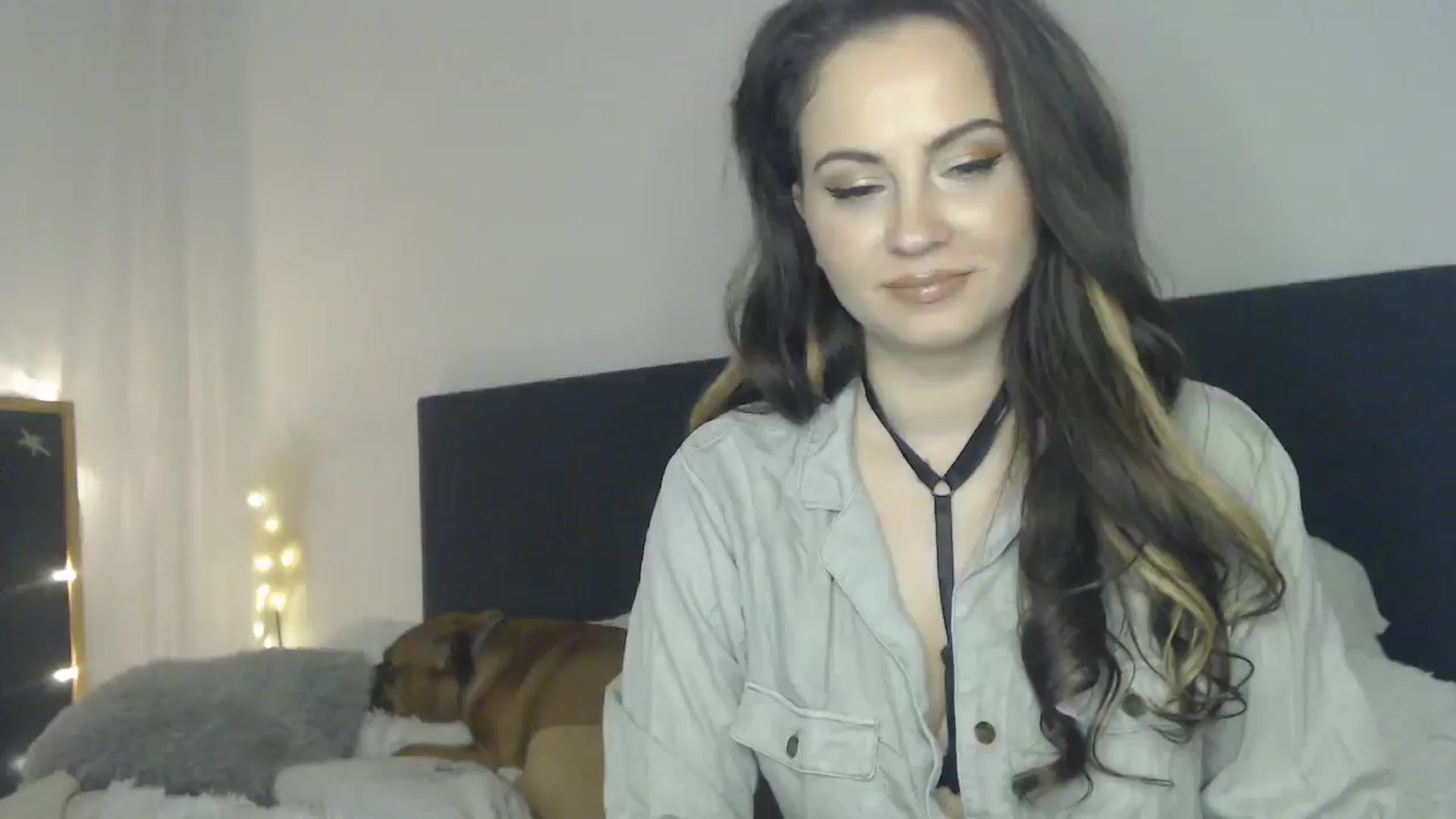 Gallery image thumbnail from ASweetJessie's myfreecams stream on, 01/30/2025, 16:23 image 16 of 20