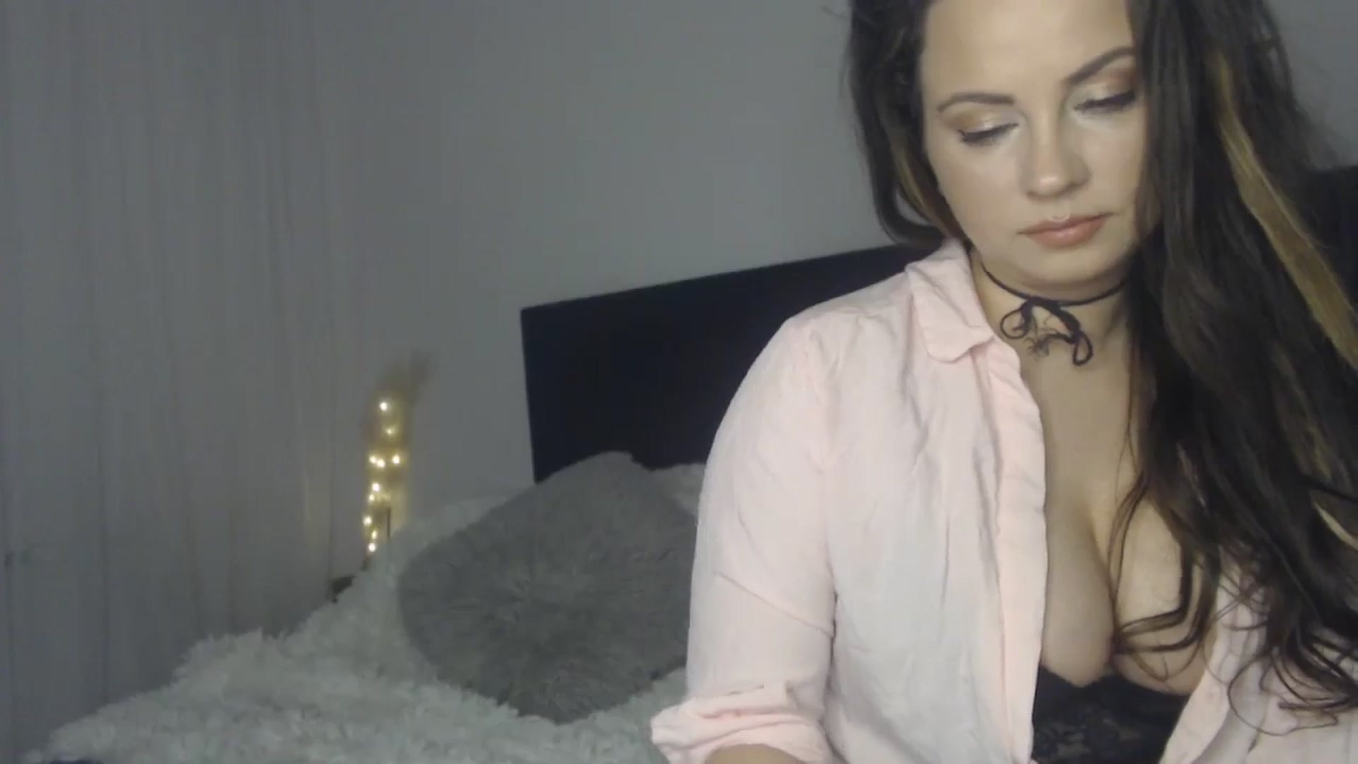 Gallery image thumbnail from ASweetJessie's myfreecams stream on, 02/15/2025, 16:23 image 16 of 20