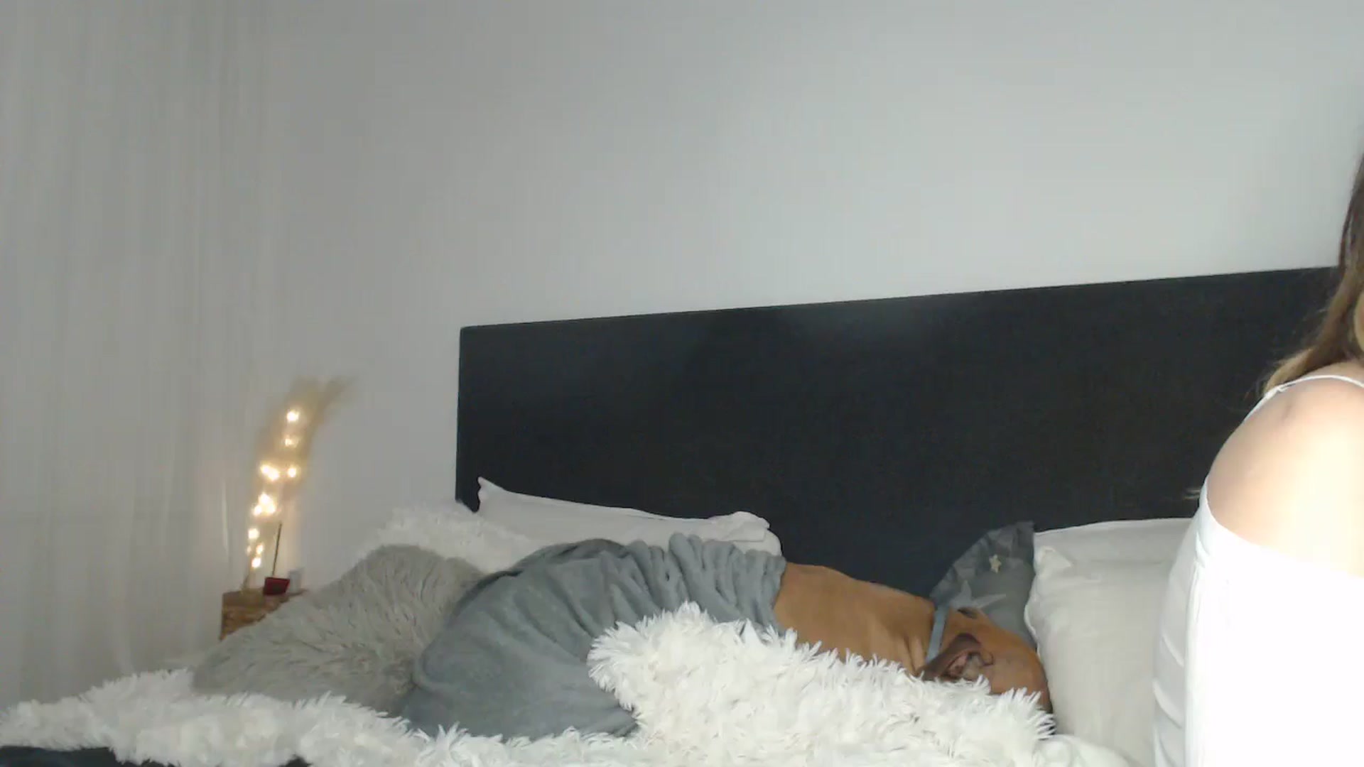 Gallery image thumbnail from ASweetJessie's myfreecams stream on, 02/23/2025, 18:04 image 19 of 20