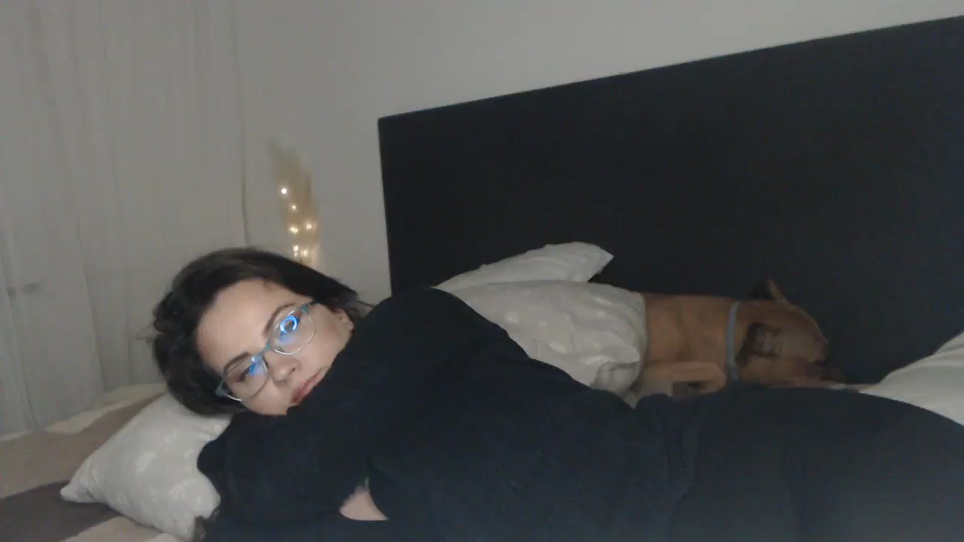 Gallery image thumbnail from ASweetJessie's myfreecams stream on, 03/20/2025, 19:26 image 19 of 20