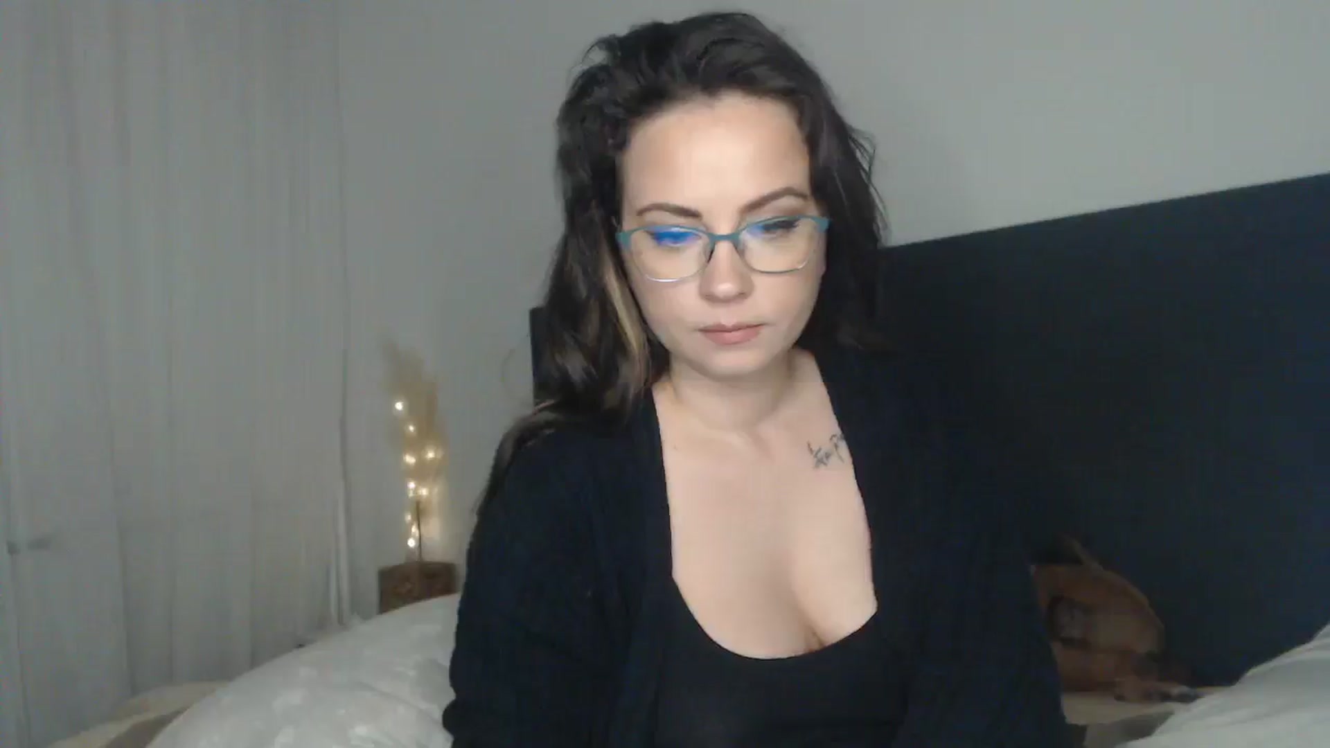 Gallery image thumbnail from ASweetJessie's myfreecams stream on, 03/20/2025, 19:26 image 20 of 20