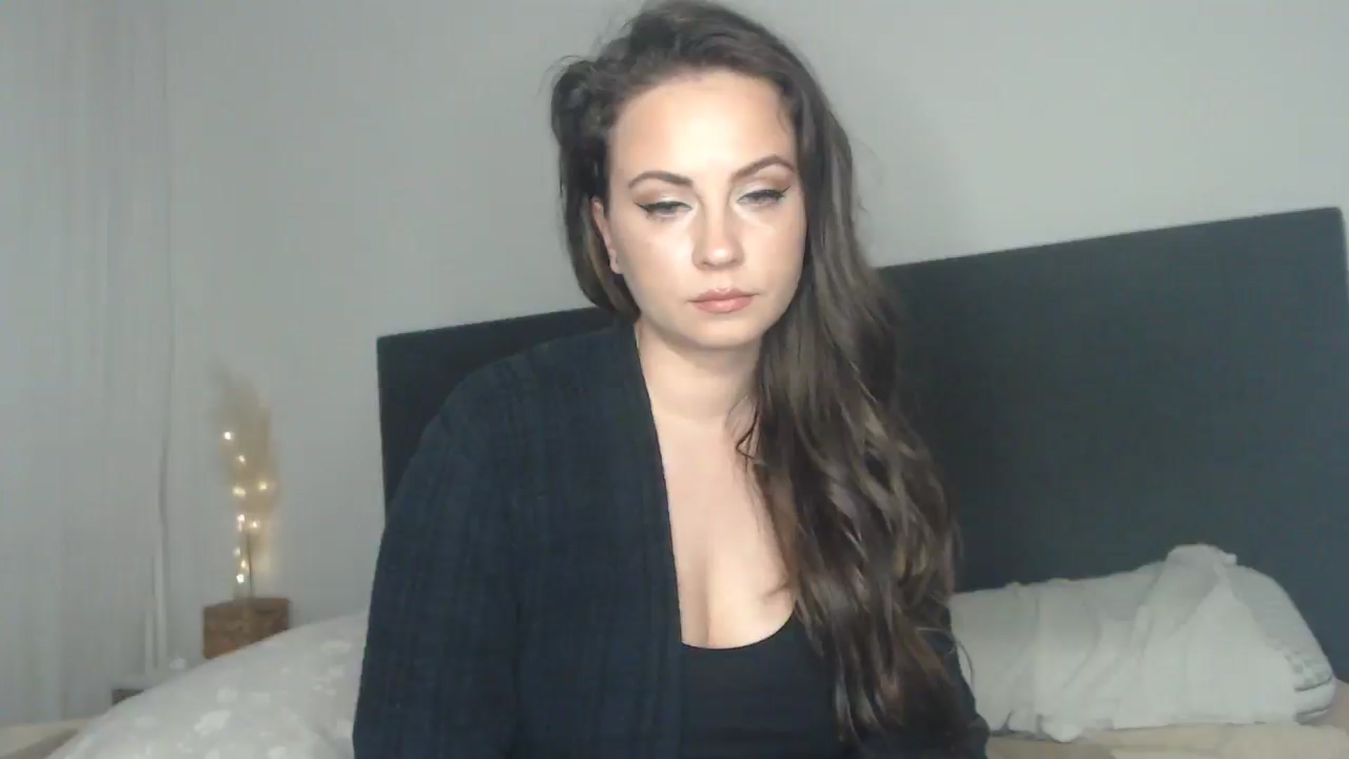 Gallery image thumbnail from ASweetJessie's myfreecams stream on, 03/20/2025, 19:26 image 8 of 20
